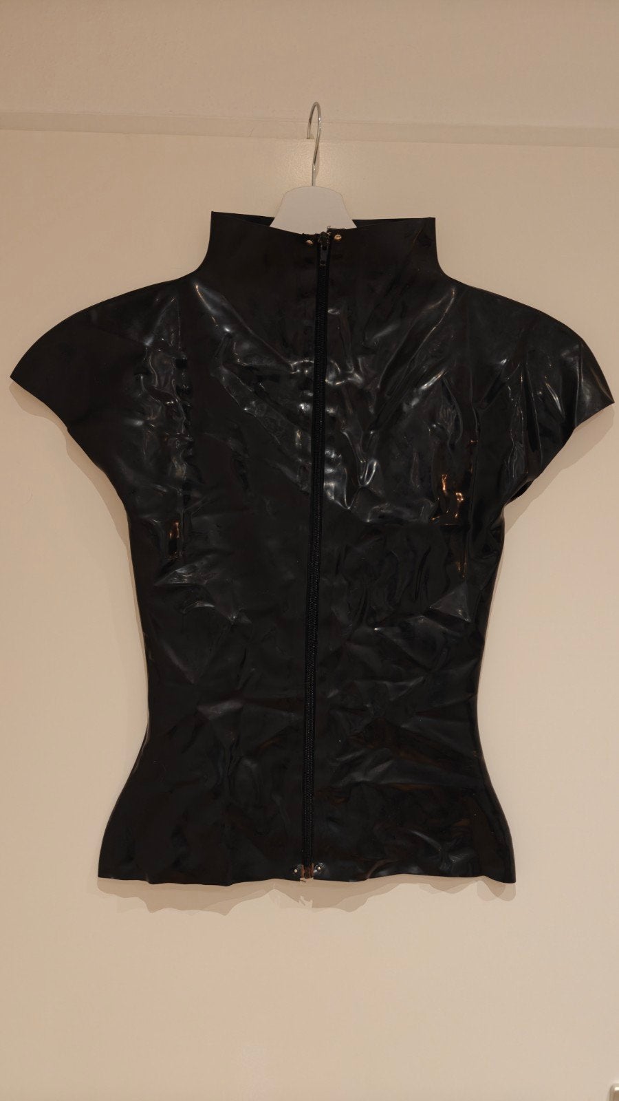 Latex top, maat XL, Onbekend, Verzenden, Gedragen