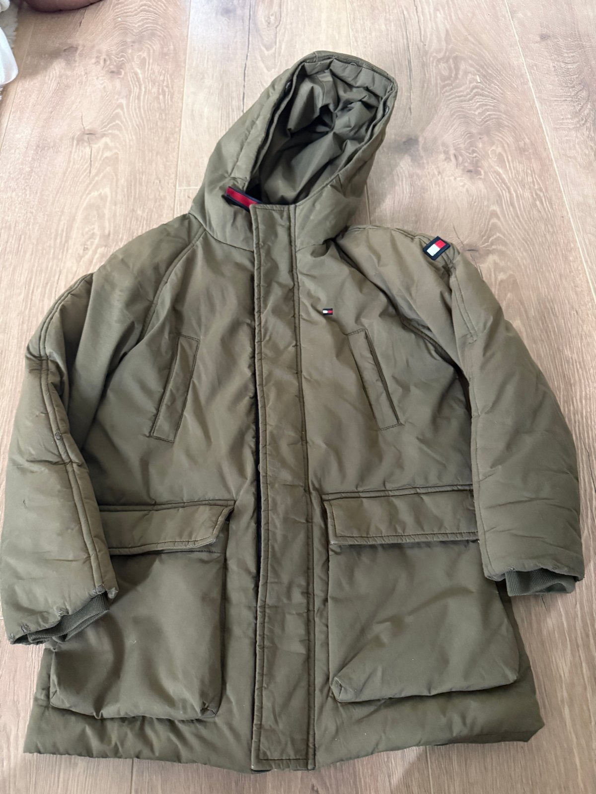 Tommy Hilfiger winterjas - Dik gevoerd, Ophalen of Verzenden, Gebruikt, Jongen of Meisje, Jas