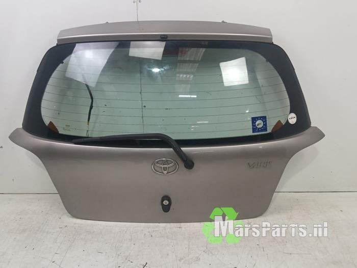 Achterklep van een Toyota Yaris (1D2)