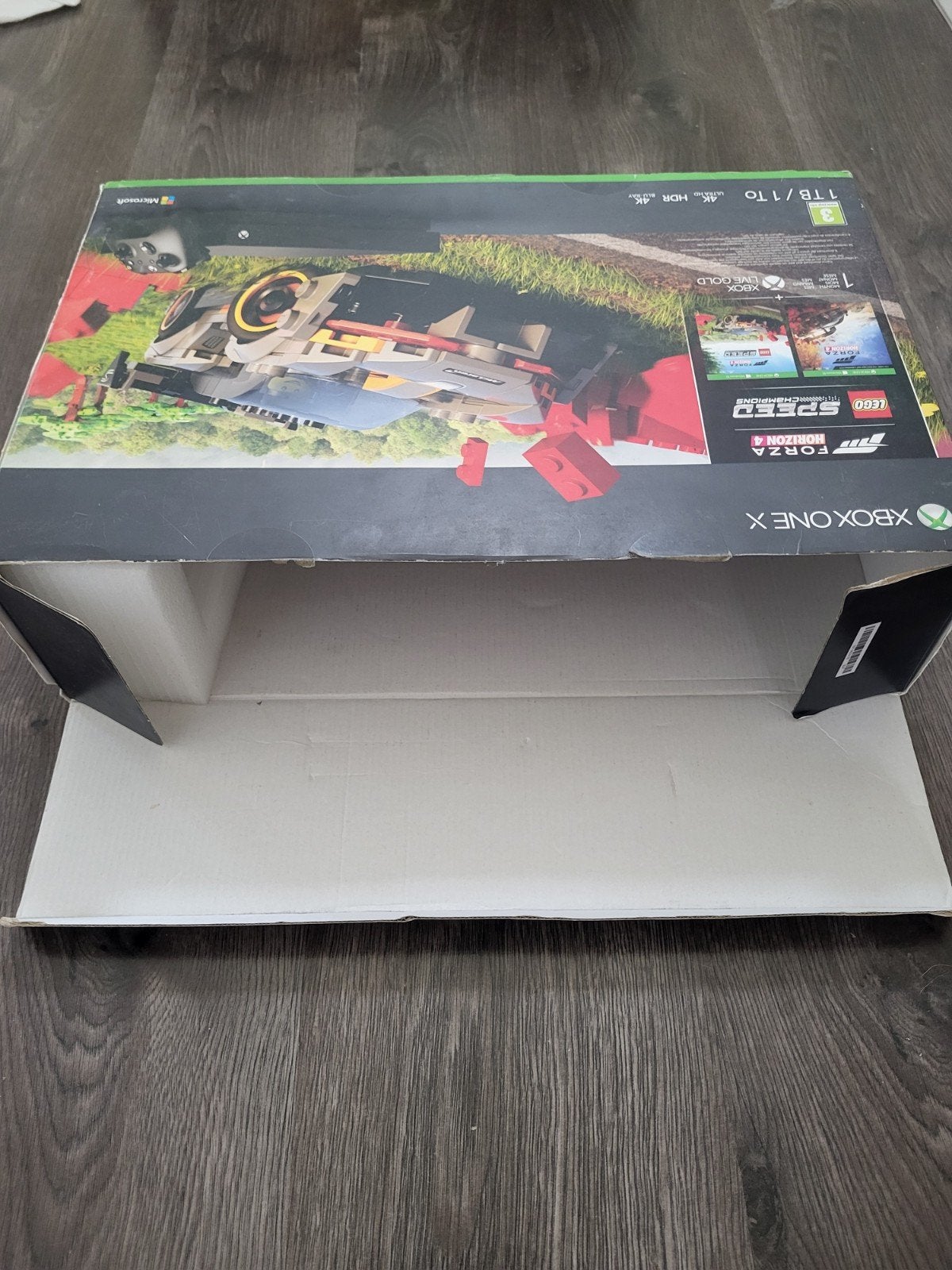 Box only Xbox One X Console, Ophalen, Microsoft, Microsoft support, 1 speler