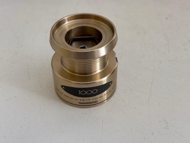 Reserve spoel Shimano Stradic 1000 FG werpmolen, Watersport en Boten, Ophalen of Verzenden, Zo goed als nieuw, Overige typen