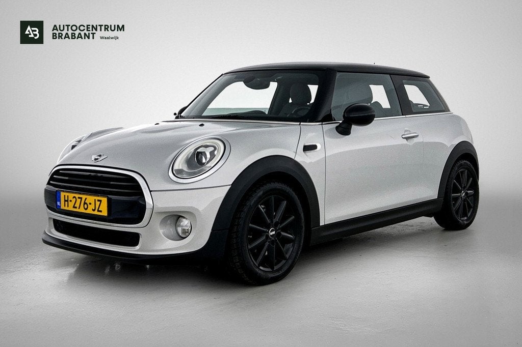 Mini Mini 1.5 Cooper Salt Business (Goed OndH, Navi Prof, St, Auto's, Mini, Voorwielaandrijving, 136 pk, Gebruikt, 4 stoelen