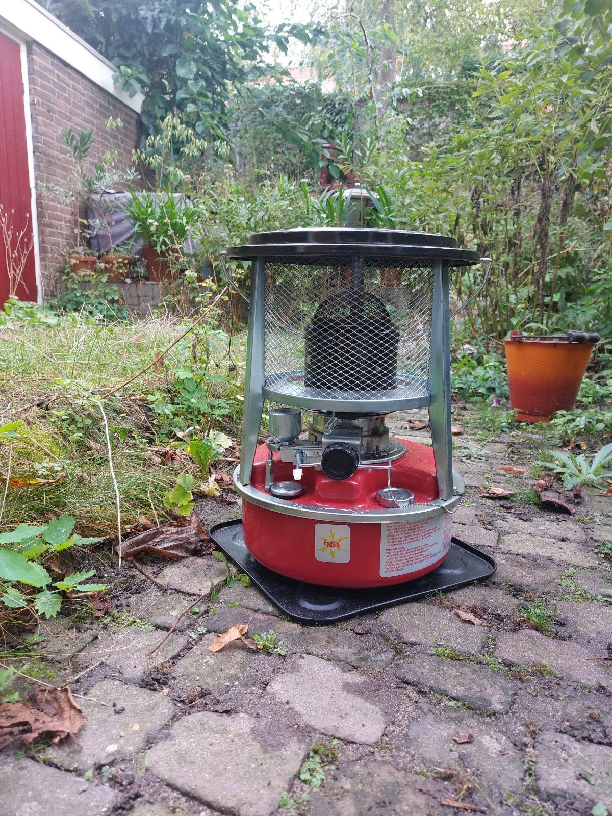 Foetsie! 259 Petroleum Kachel + 20 liter petroleum
De Foetsi, Ophalen, Gebruikt