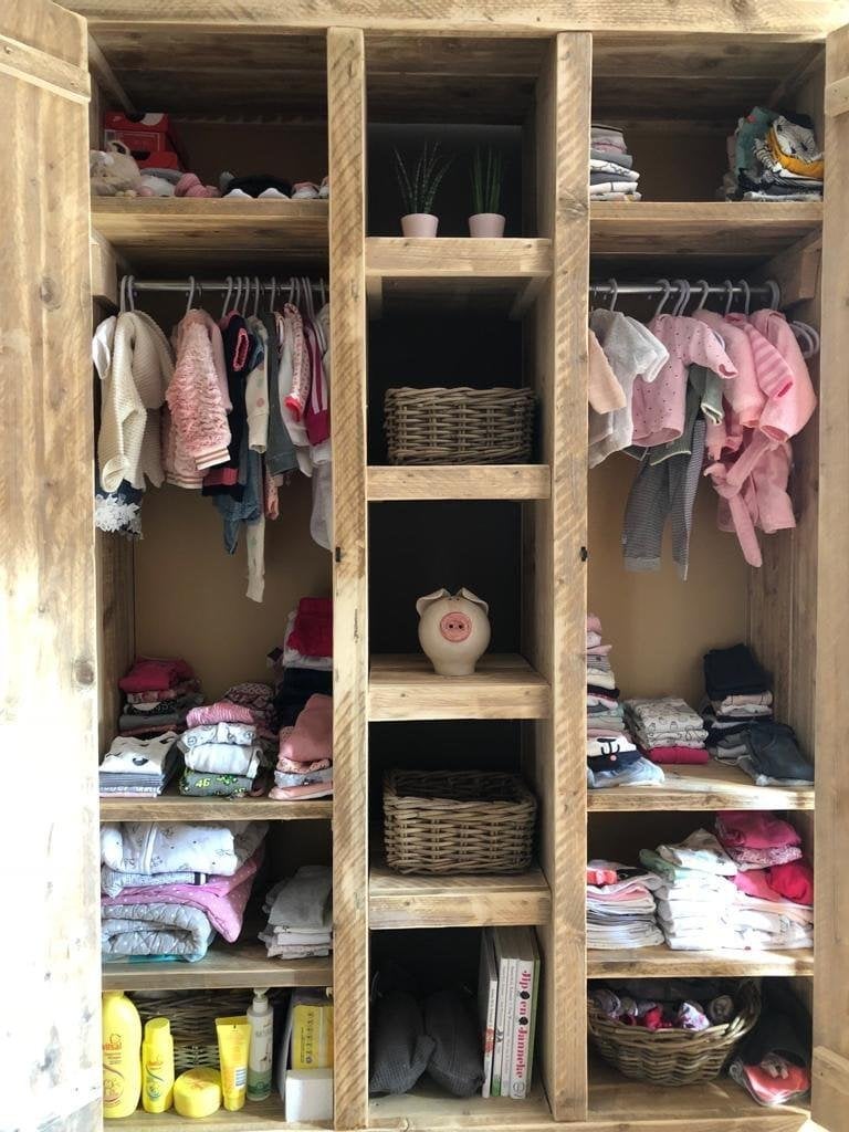 Complete Babykamer Kinderkamer ledikant kledingkast commode, Ophalen, Nieuw, Jongetje of Meisje