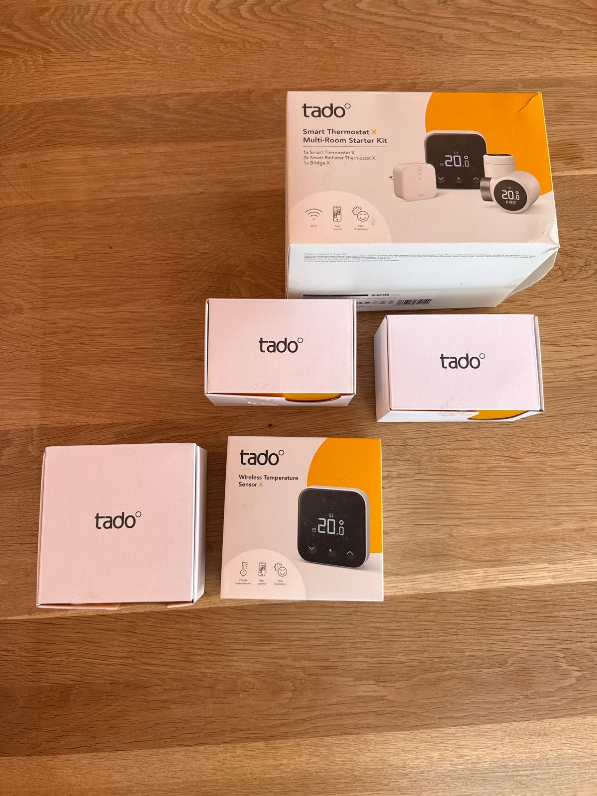 Tado Smart Thermostat X Multi-Room Starter Kit + extra's, Ophalen of Verzenden, Slimme thermostaat, Nieuw