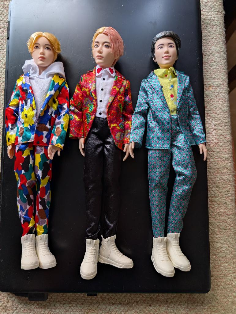 3 nieuwe BTS poppen van mattel, Ophalen of Verzenden, Zo goed als nieuw, Pop