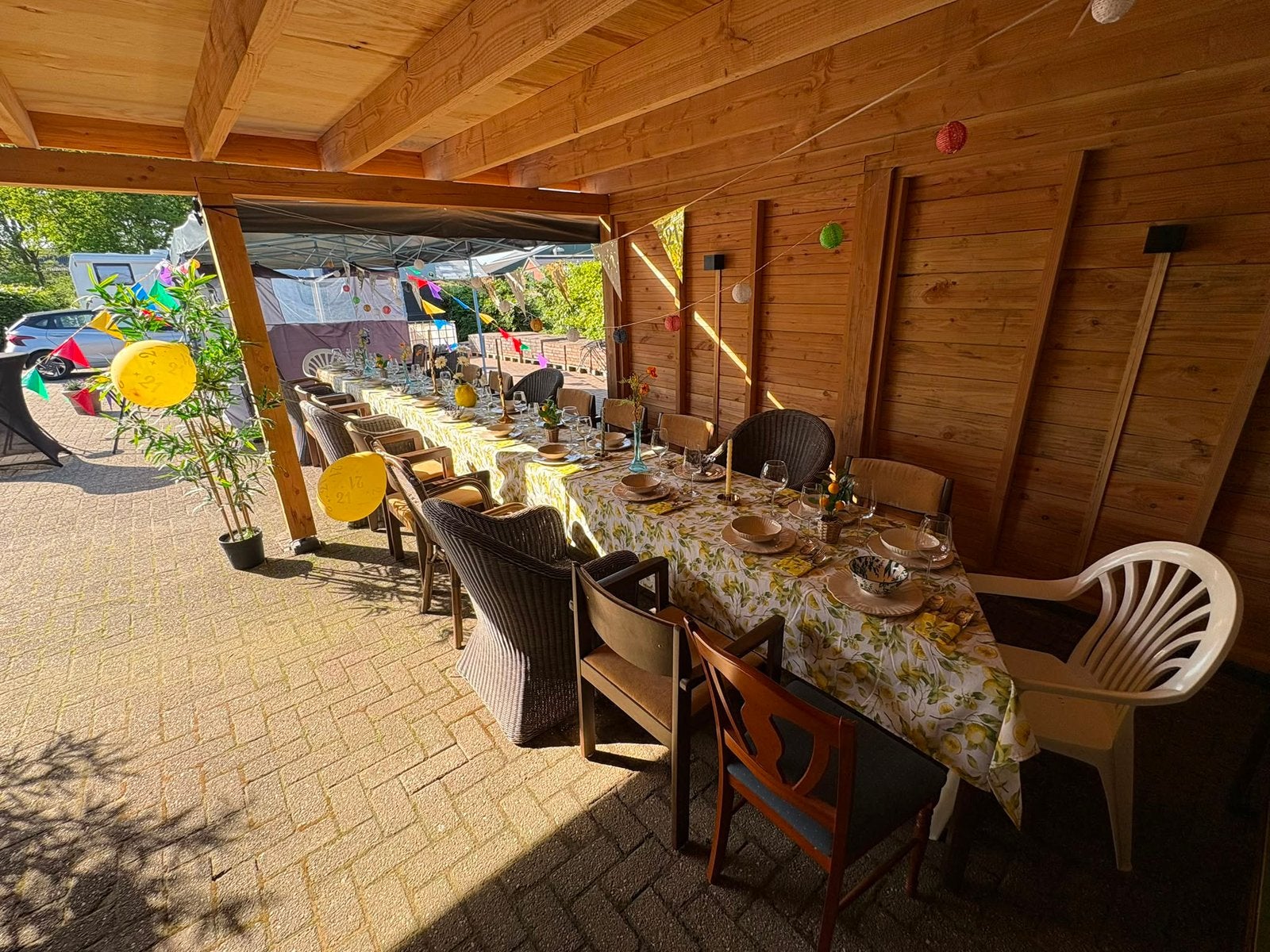 Tafels en stoelen, Ticket of Toegangskaart