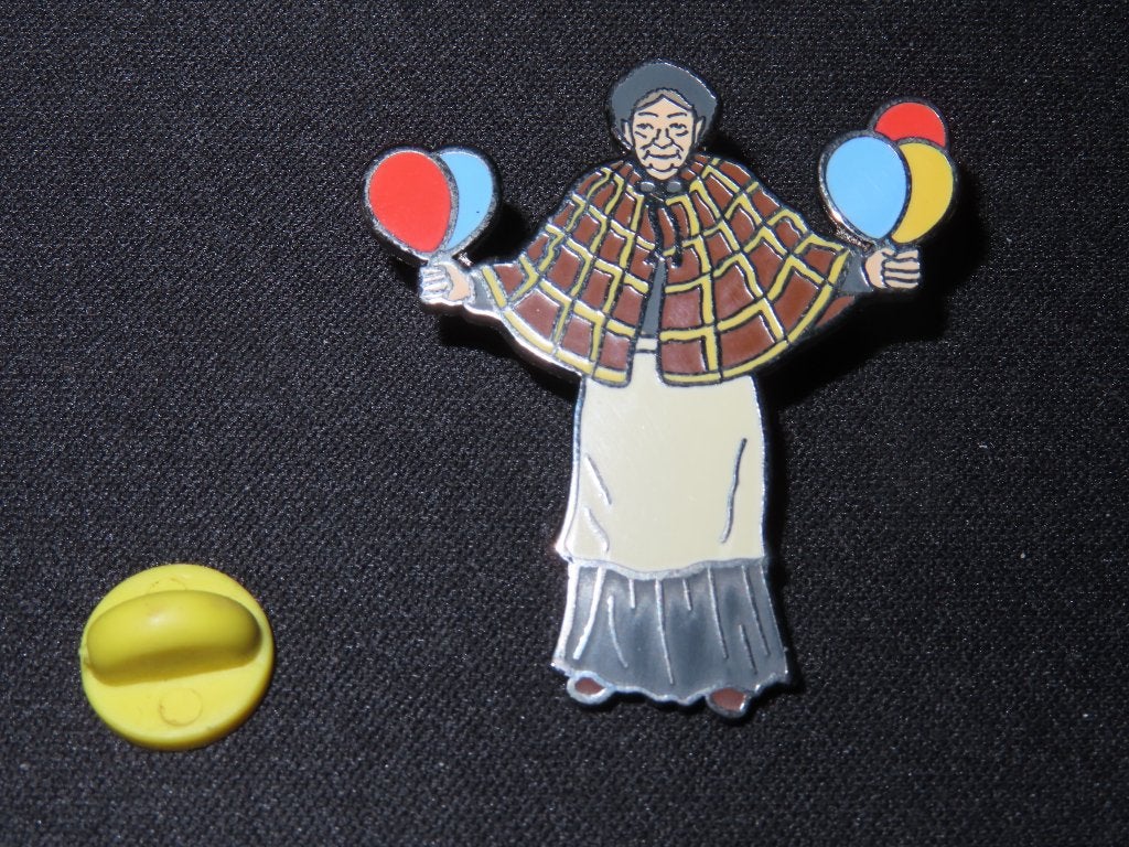 Efteling pin Ballonvrouwtje., Verzamelen, Ophalen, Zo goed als nieuw, Button of Speldje