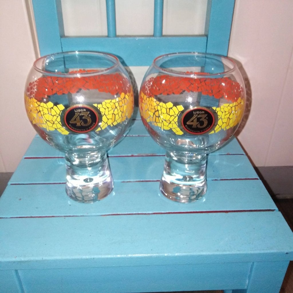 Licor 43 Cuarenta y Tres glazen Made of Spain Art Edition 2x, Ophalen, Glas of Glazen, Overige stijlen, Glas