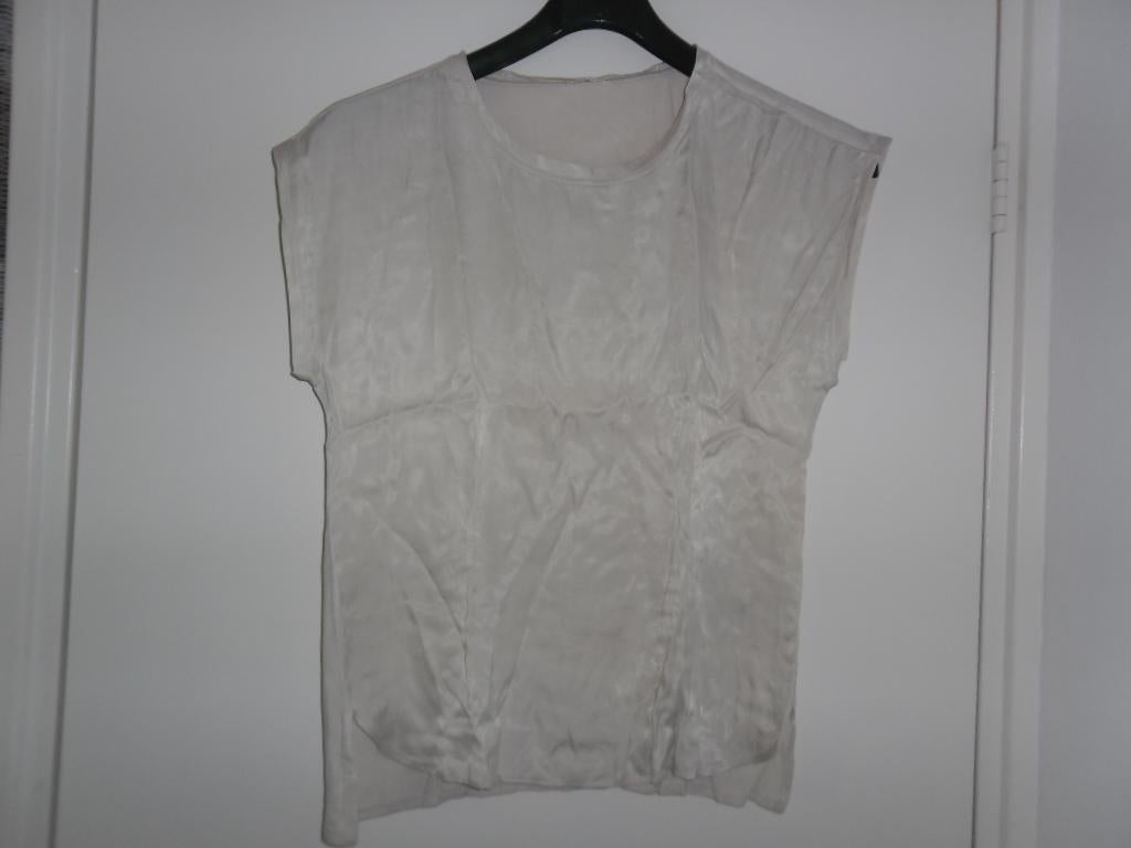 Yaya Women Licht Roze T-shirt Met Glimmende Voorkant Maat 36, Kleding | Dames, Ophalen of Verzenden, Zo goed als nieuw, Korte mouw