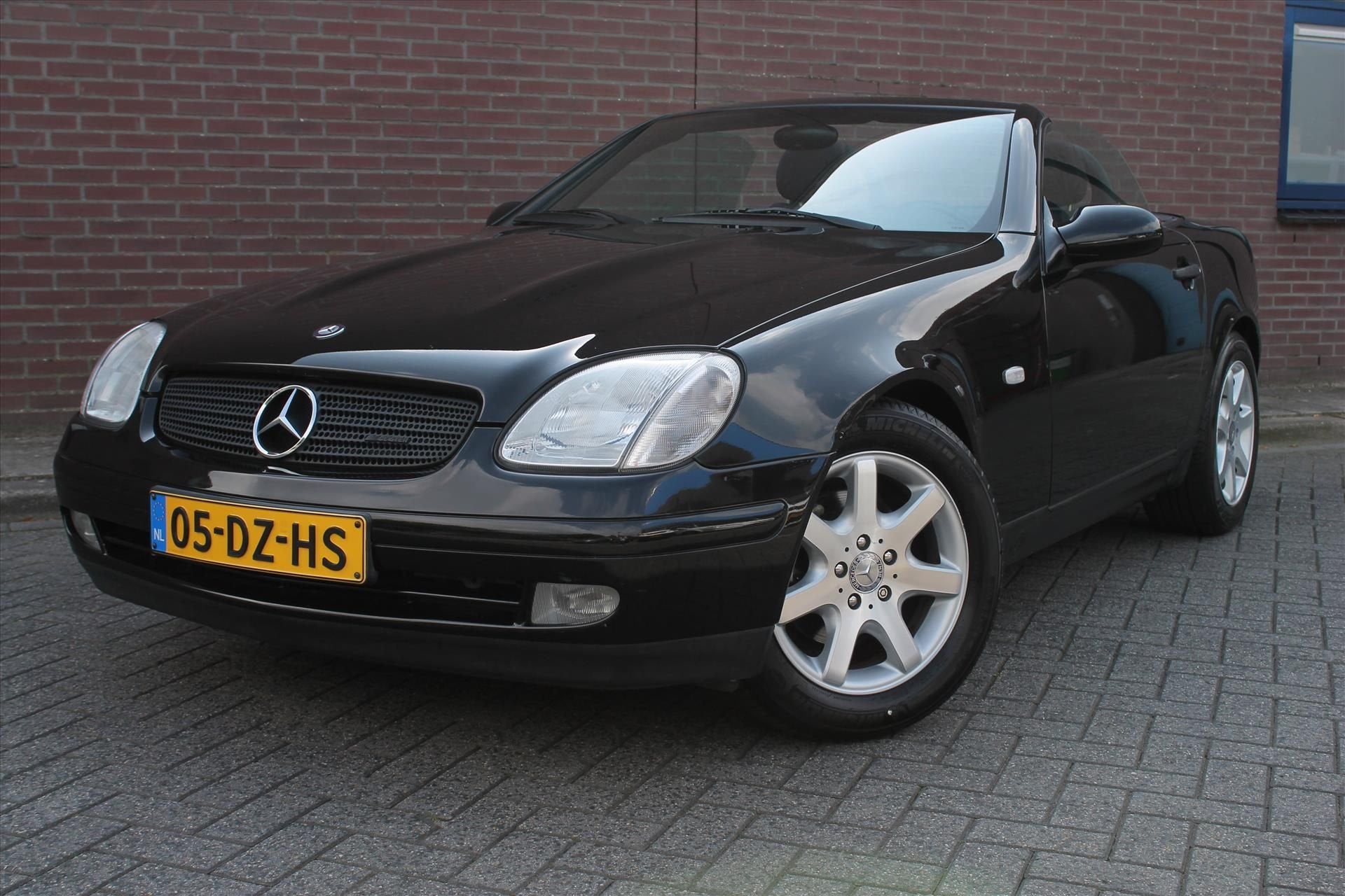 Mercedes SLK-Klasse 2.0 SLK200 ROADSTER, 1998 cc, Open dak, Cabriolet, Zwart