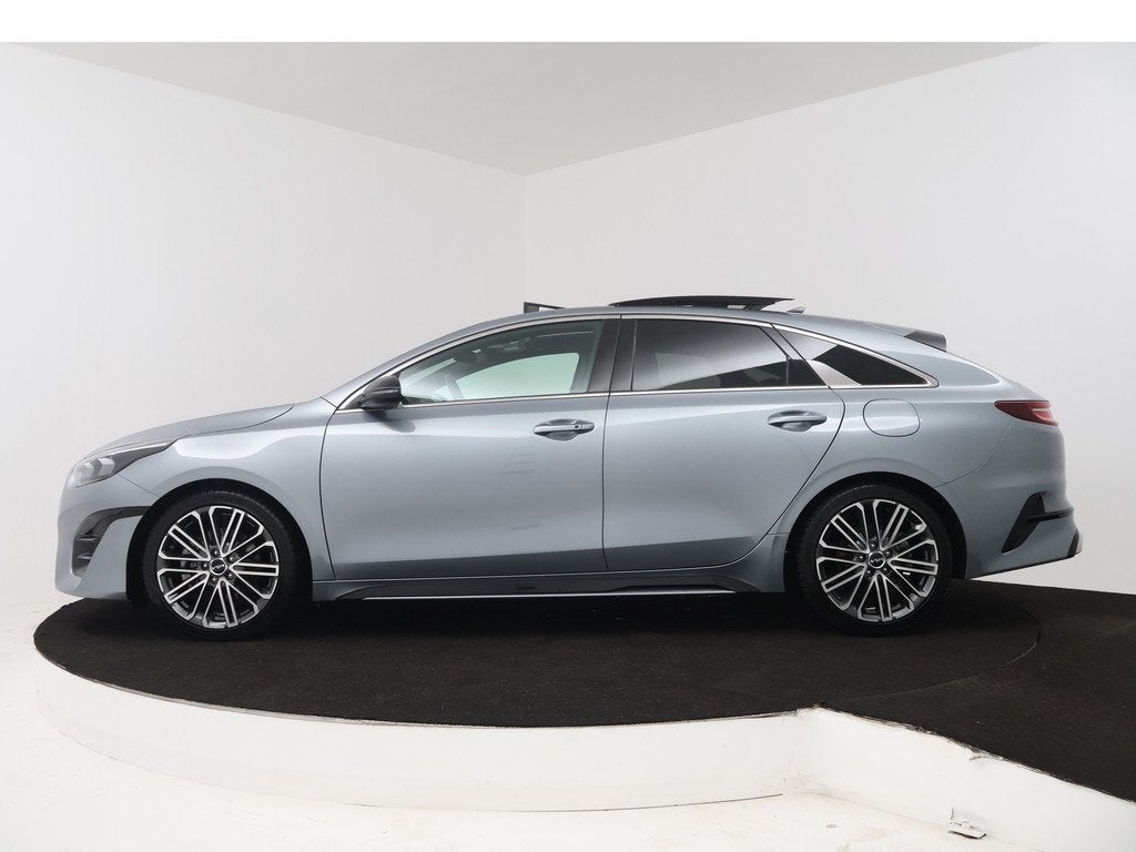 Kia ProCeed 1.5 T-GDi GT-PlusLine | Panoramadak | Half Leder, Auto's, Kia, 12 maanden, 1325 kg, Gebruikt, 4 cilinders
