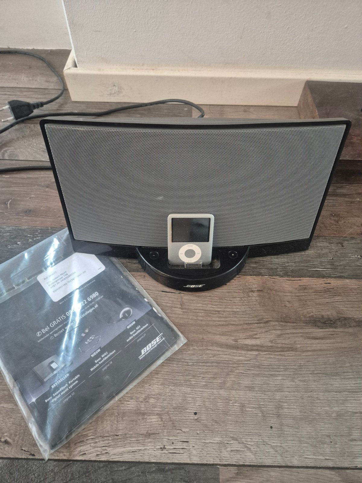 bose  soundock portable music system, Ophalen of Verzenden