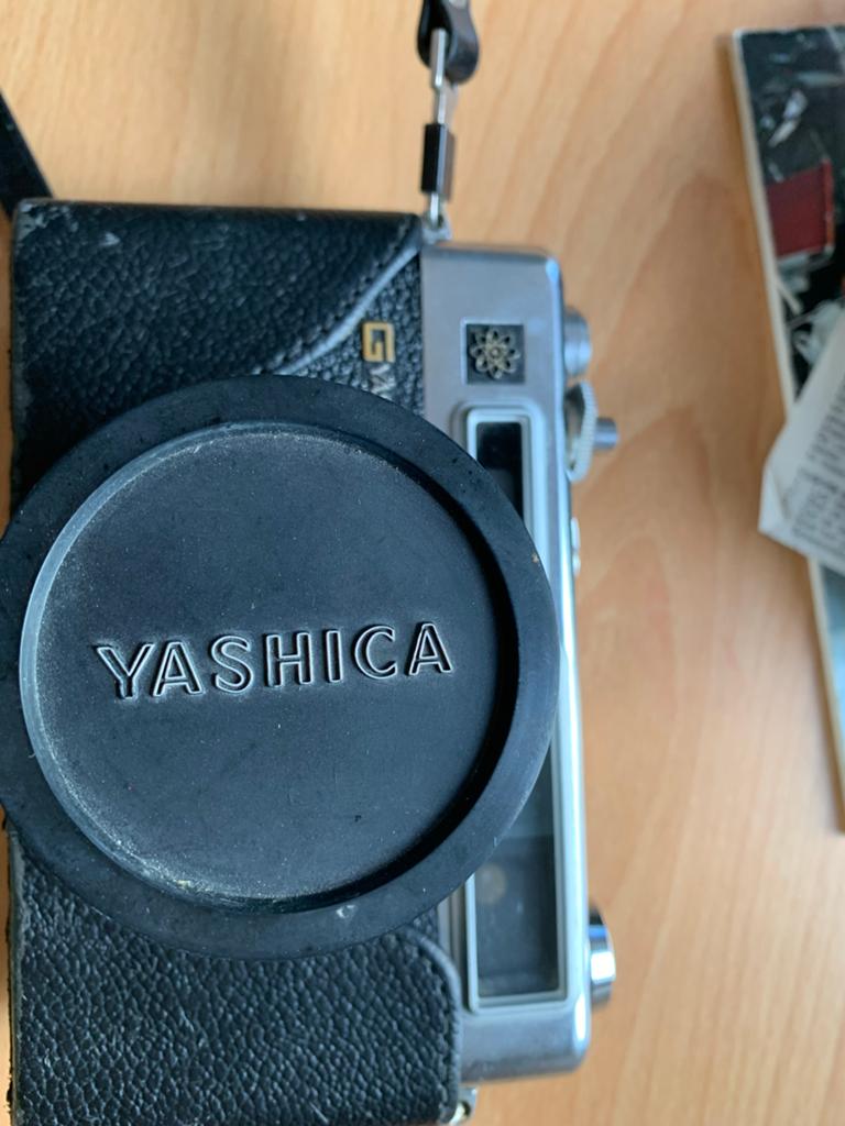 Yashica Electro 35 met Miniauto flitser, Ophalen of Verzenden, Gebruikt, Compact, Overige Merken