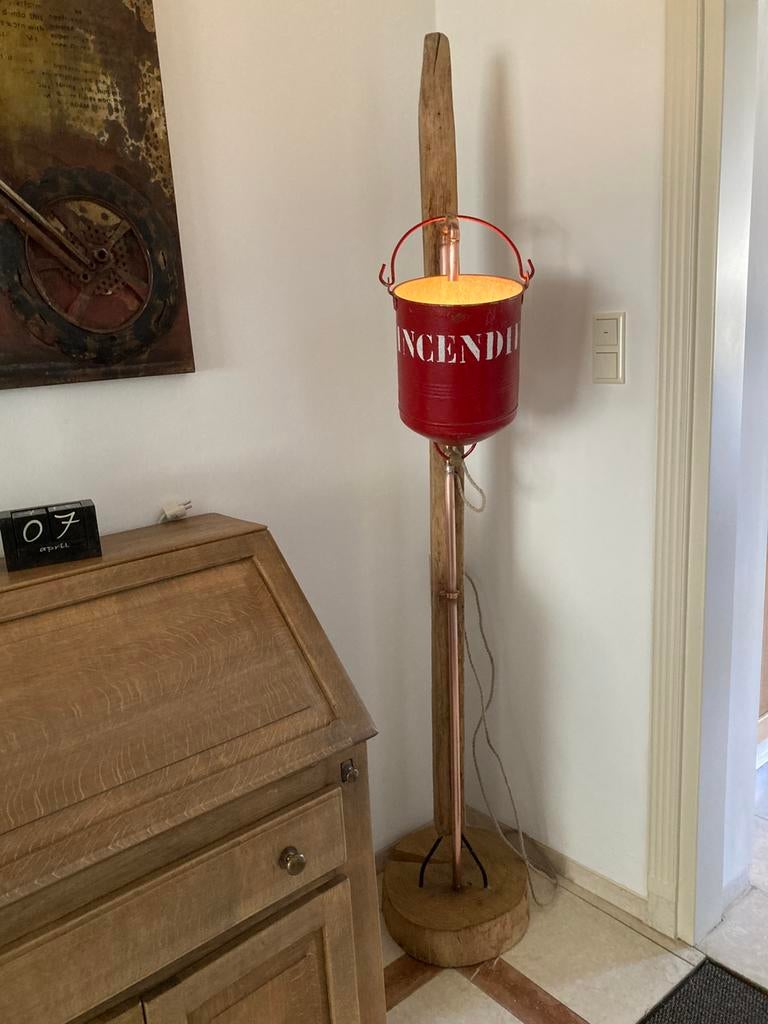 Staande schemerlamp, Huis en Inrichting, Lampen | Vloerlampen, Ophalen of Verzenden, Zo goed als nieuw, 150 tot 200 cm