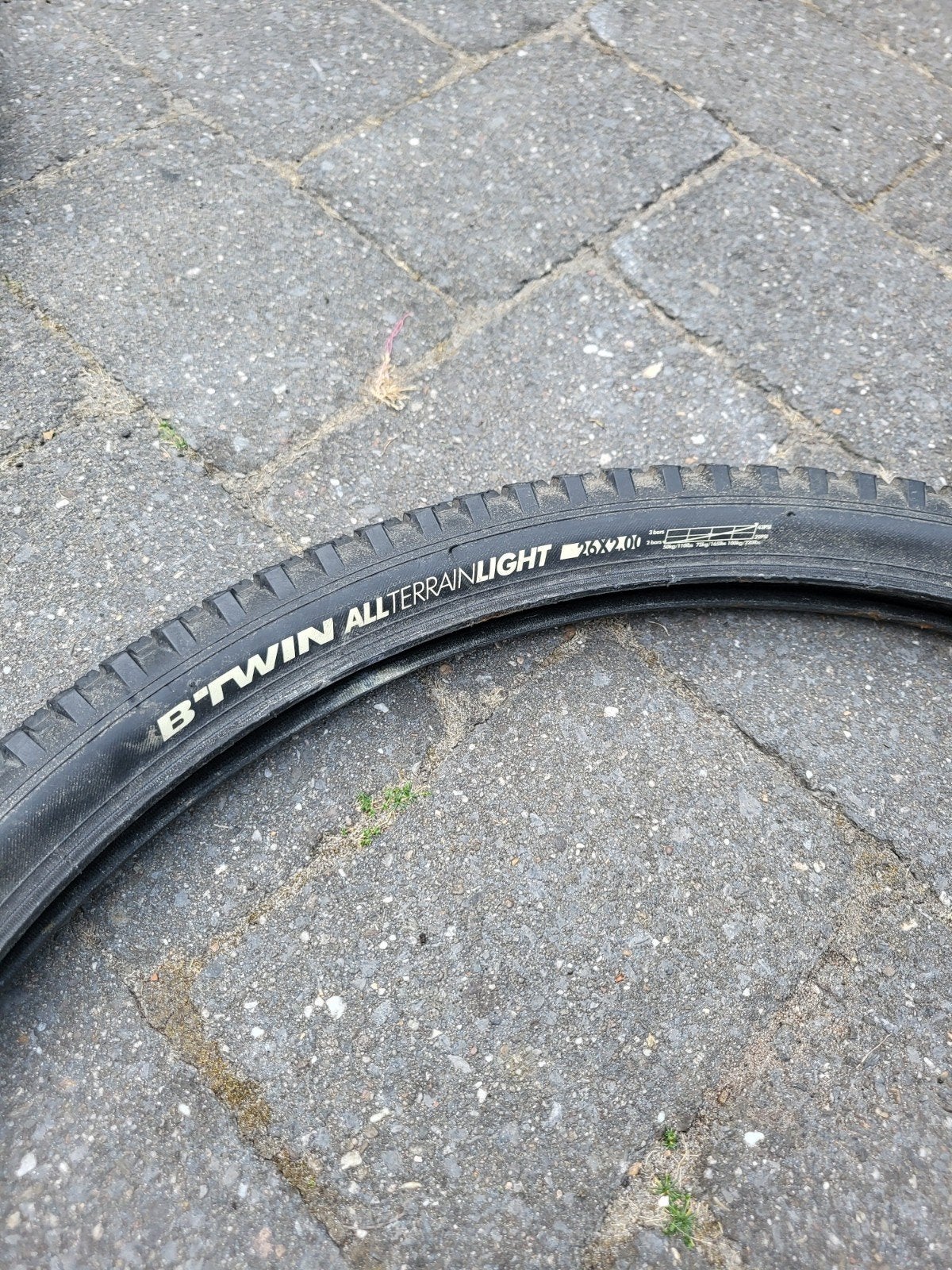 2 mountainbike banden 26 inch., Band, Ophalen of Verzenden, Zo goed als nieuw, Mountainbike