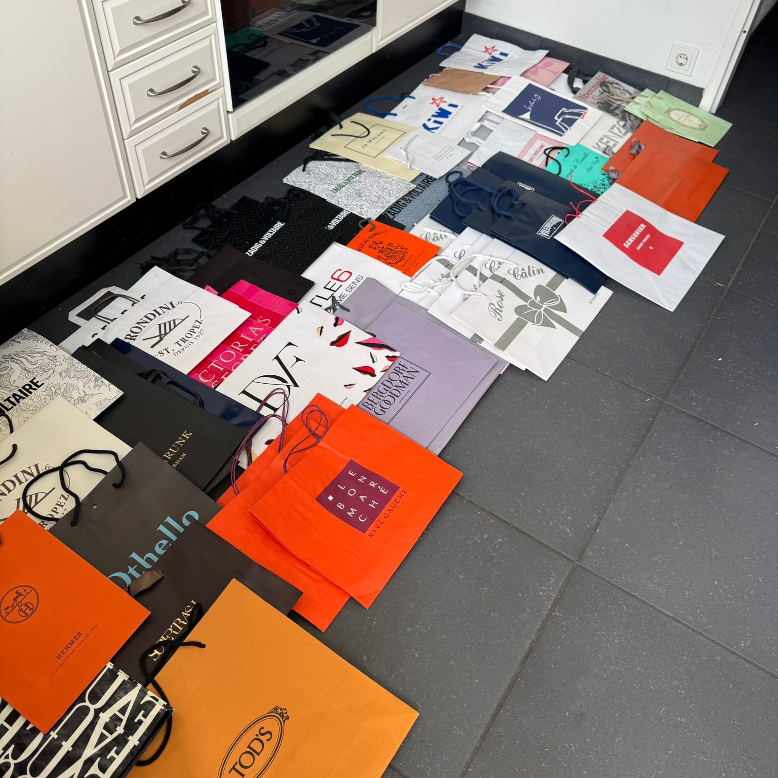 Luxe winkeltassen veel!, Sieraden, Tassen en Uiterlijk, Tassen | Damestassen, Verzenden, Zo goed als nieuw, Overige kleuren, Overige typen