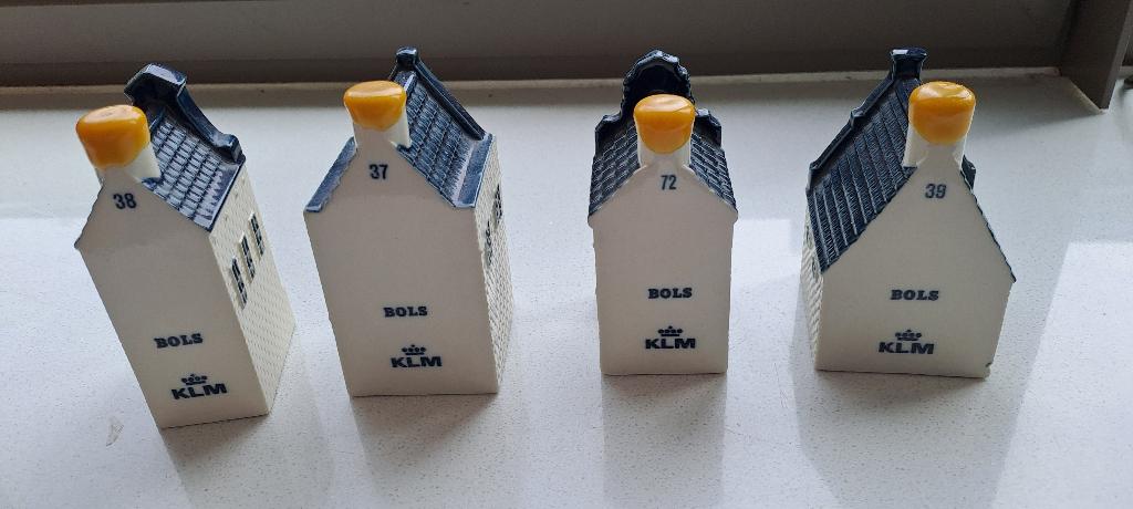 KLM huisjes, Ophalen of Verzenden, Zo goed als nieuw, 21 t/m 40, Gevuld