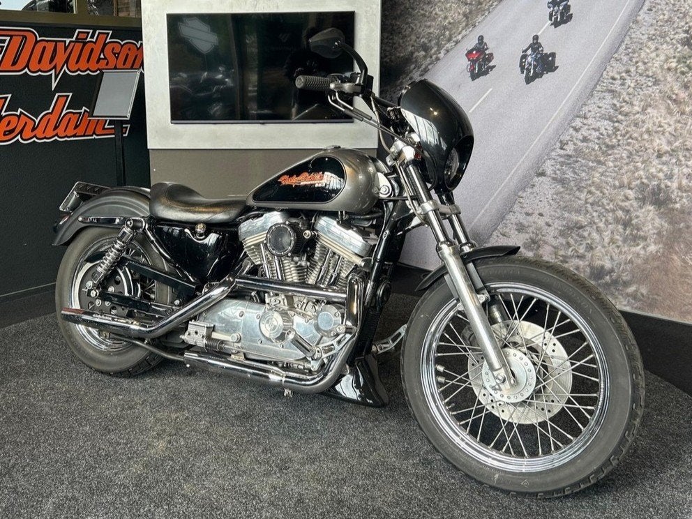 Harley-Davidson XLH 883 SPORTSTER HUGGER (bj 1996), Laan van Vredenoord 33
2289 DA  RIJSWIJK, NL, Gebruikt, Overig, Sales@harleydavidsonrotterdam.nl