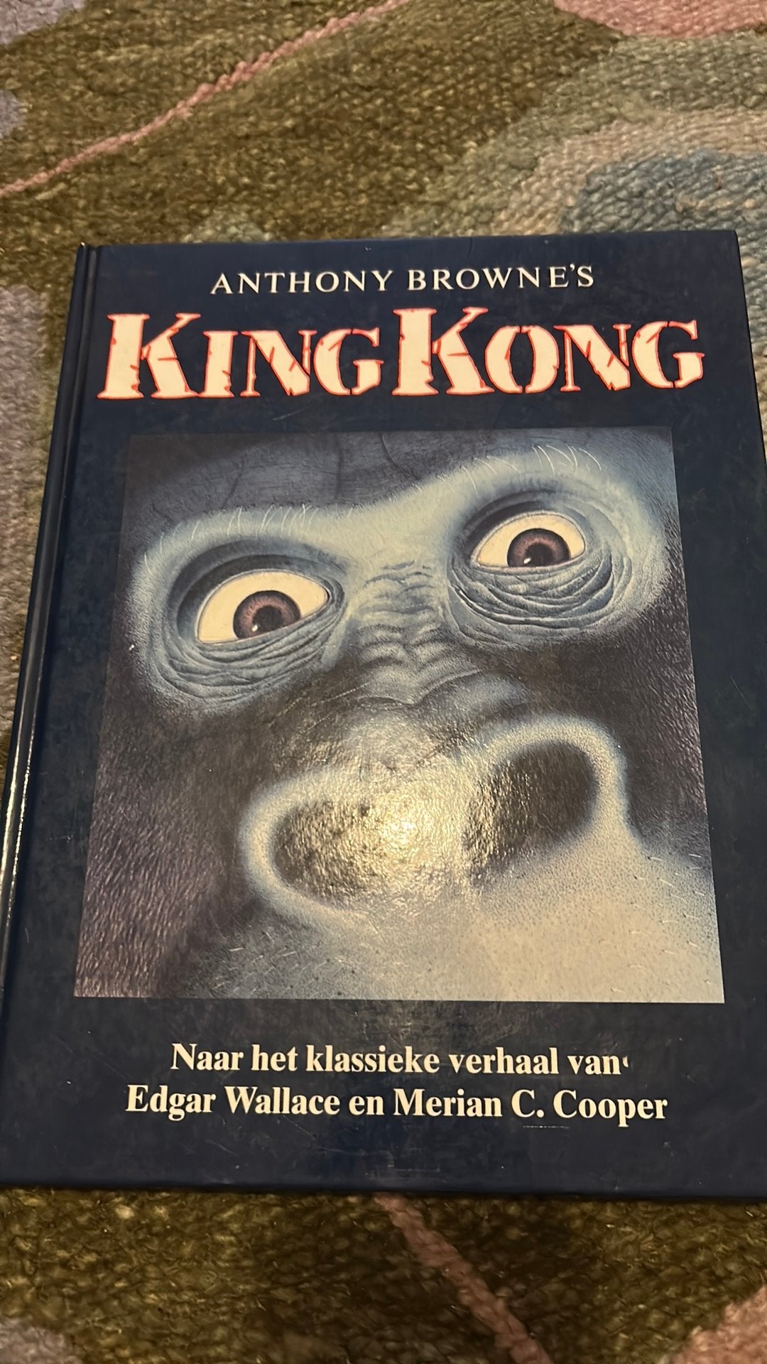 Anthony Browne’s King Kong, Edgar Wallace & Merian C. Cooper, Ophalen of Verzenden, Gelezen, Prentenboek