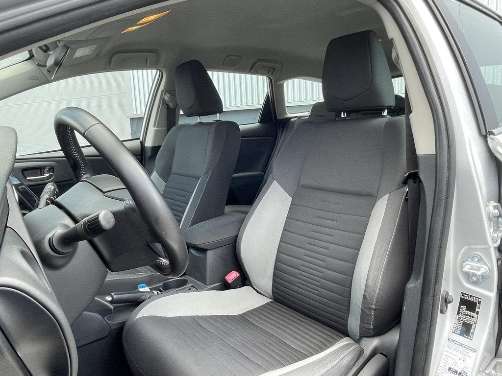 Toyota Auris Touring Sports 1.8 Hybrid Business | 88.000 Km, Gebruikt, Euro 6, Start-stop-systeem, Hybride Elektrisch/Benzine