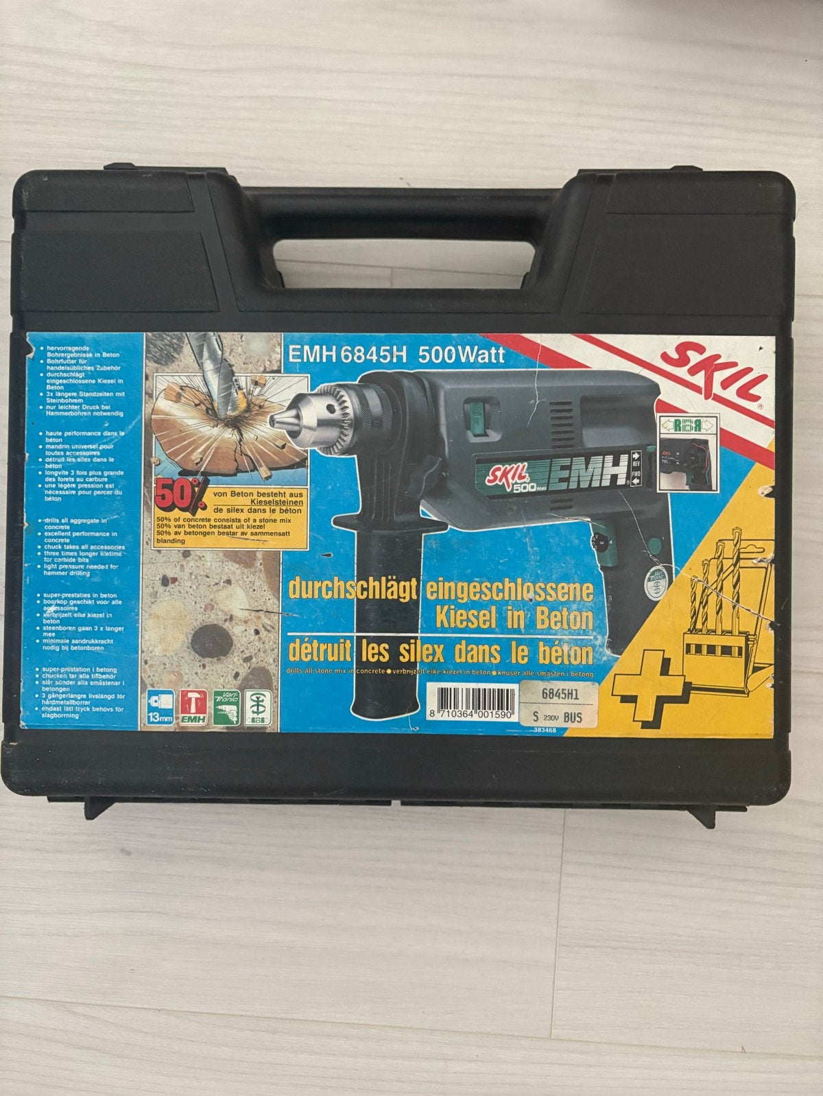 Skil EMH 6845H 500 Watt Klopboormachine met koffer, Boormachine, Gebruikt, Ophalen of Verzenden, Klopboormechanisme
