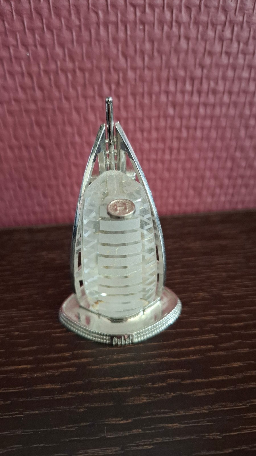 Miniatuur Burj Al Arab Dubai Souvenir - 7 cm hoog, Verzamelen, Ophalen of Verzenden, Gebruikt