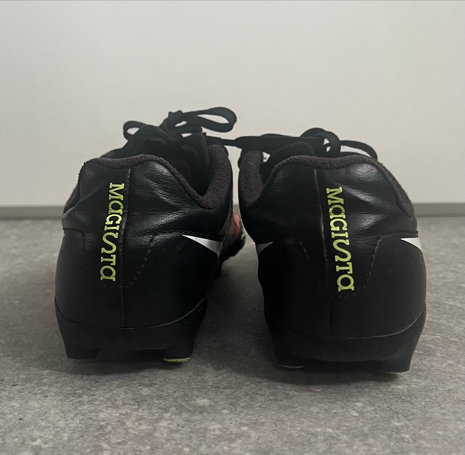 Nike Magista voetbalschoenen maat 32, Ophalen, Gebruikt, Schoenen