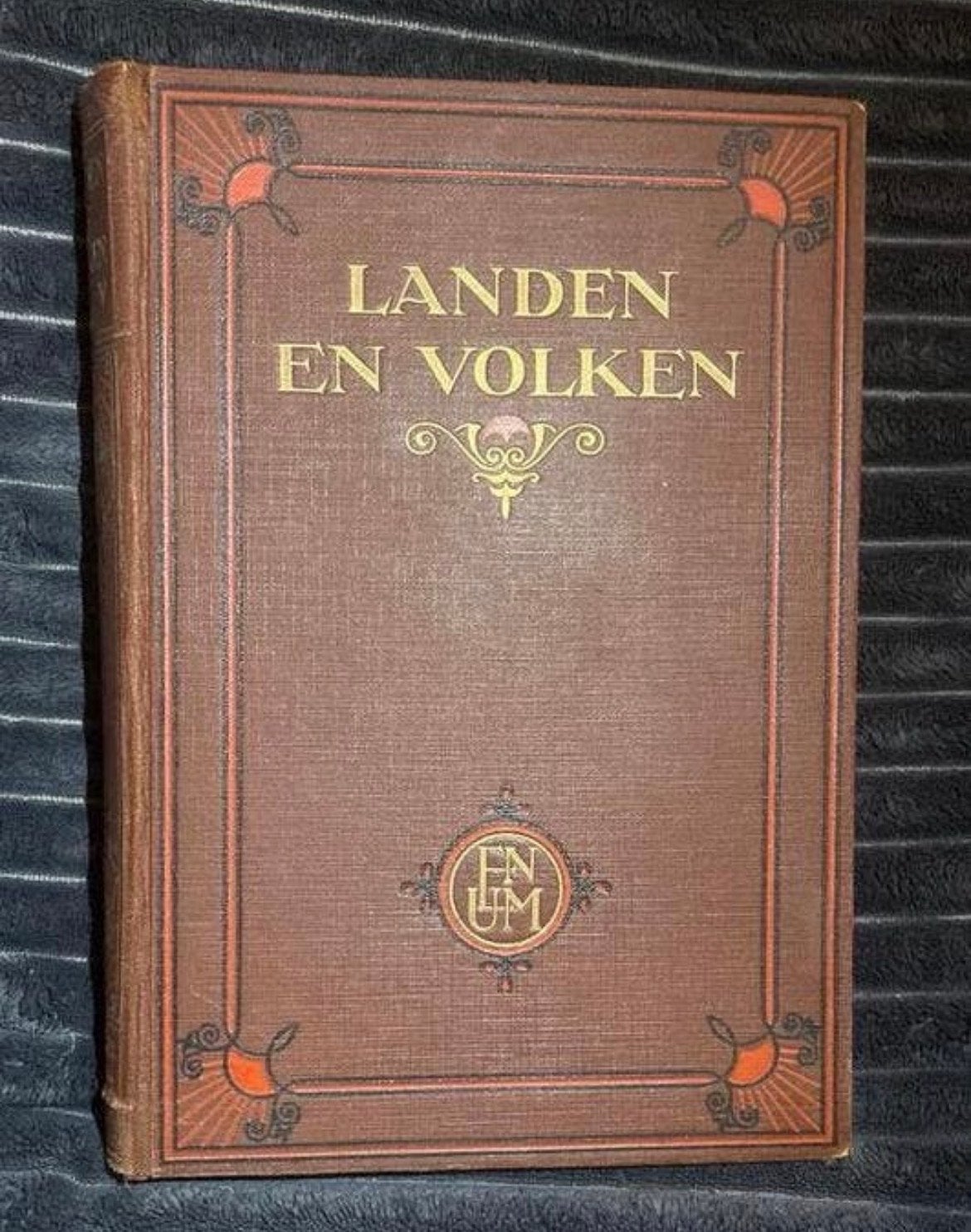Antiek Boek "Landen en Volken" Deel V - Met Kleurenplaten, Antiek en Kunst, Ophalen of Verzenden
