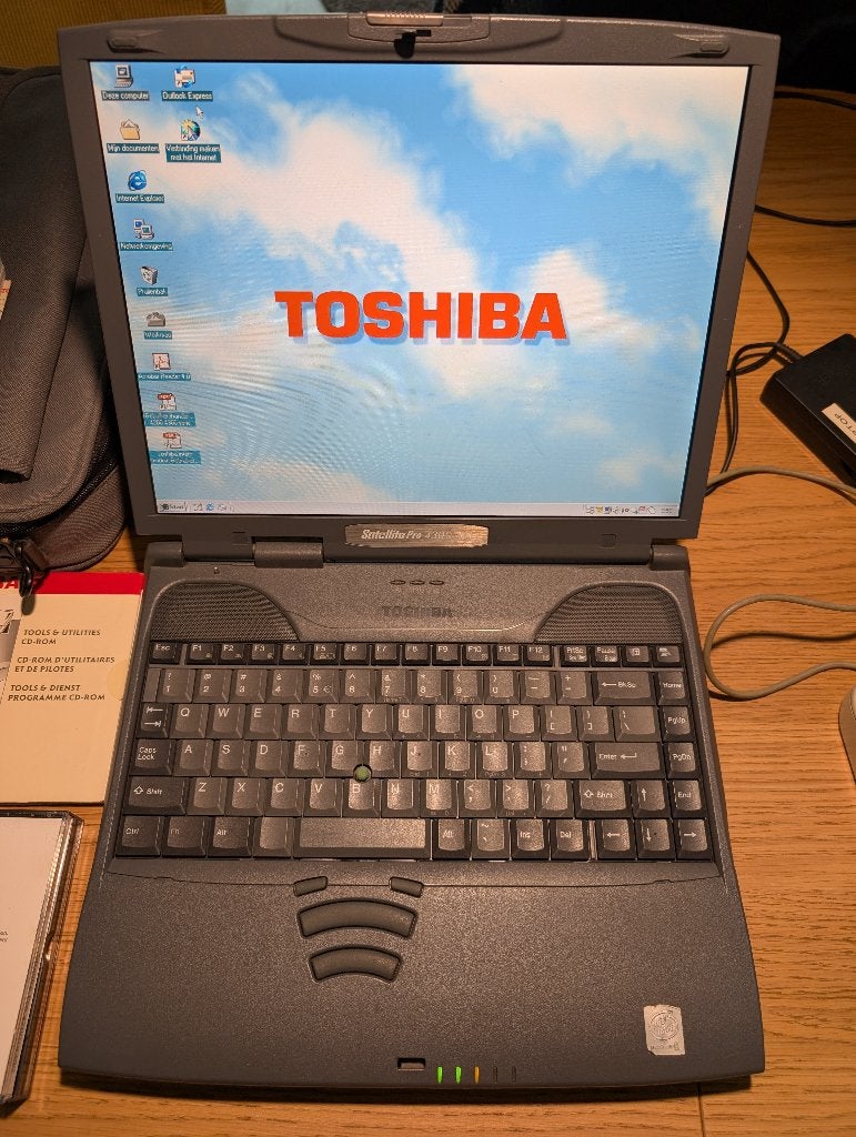 Retro Toshiba 4300 series Laptop, Gebruikt, HDD, Minder dan 4 GB, Qwerty