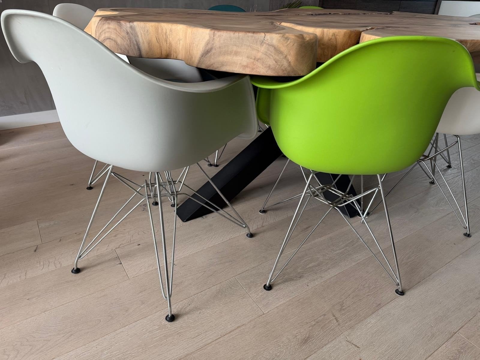 Set van 7 Eames geïnspireerde eetkamerstoelen (6 + 1 gratis!, Ophalen, Gebruikt, Kunststof, Vijf, Zes of meer stoelen