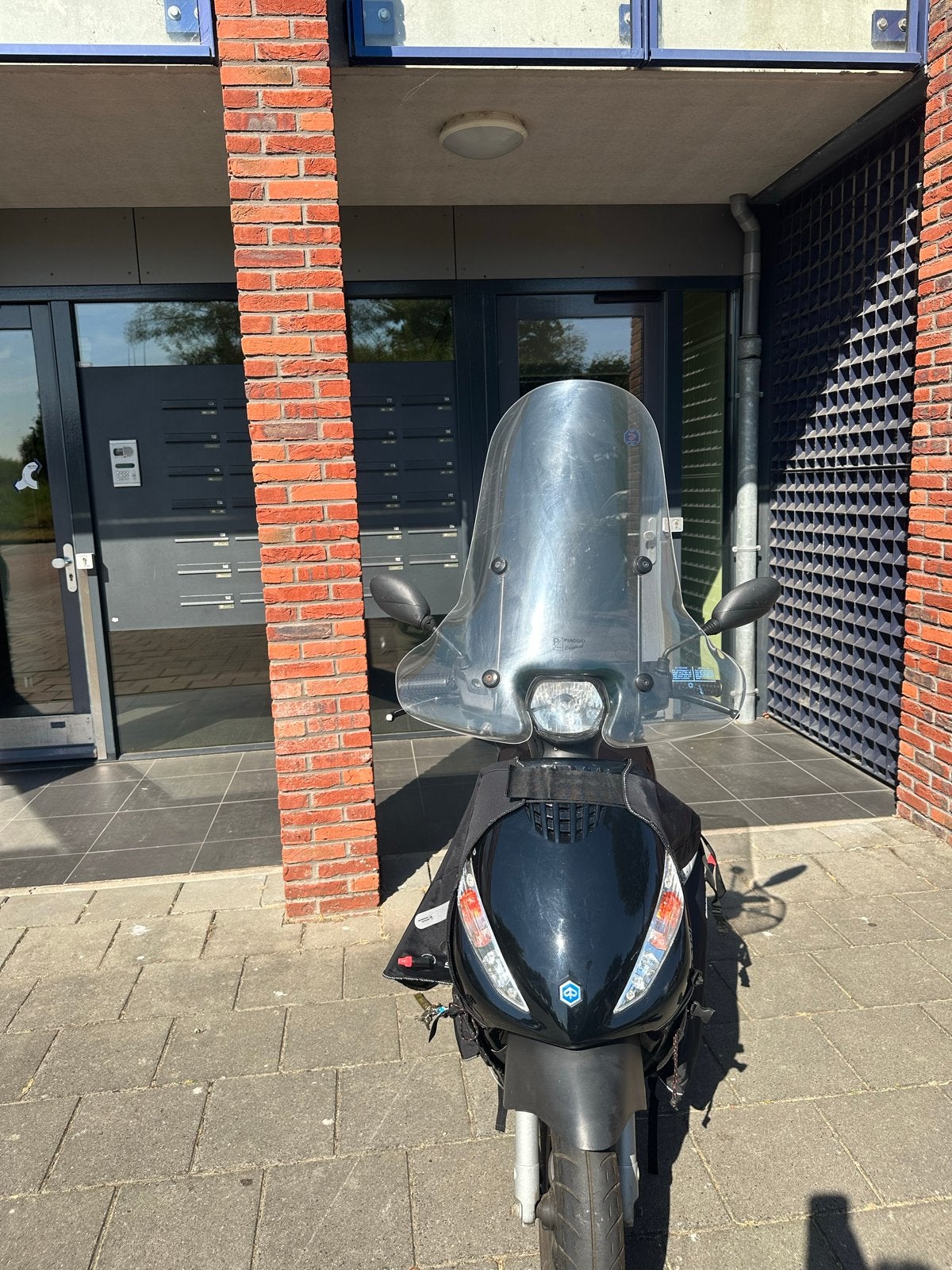 Piaggio Zip Scooter- Zwart, met windscherm, lichte schade, Ophalen, Gebruikt, Benzine, Piaggio