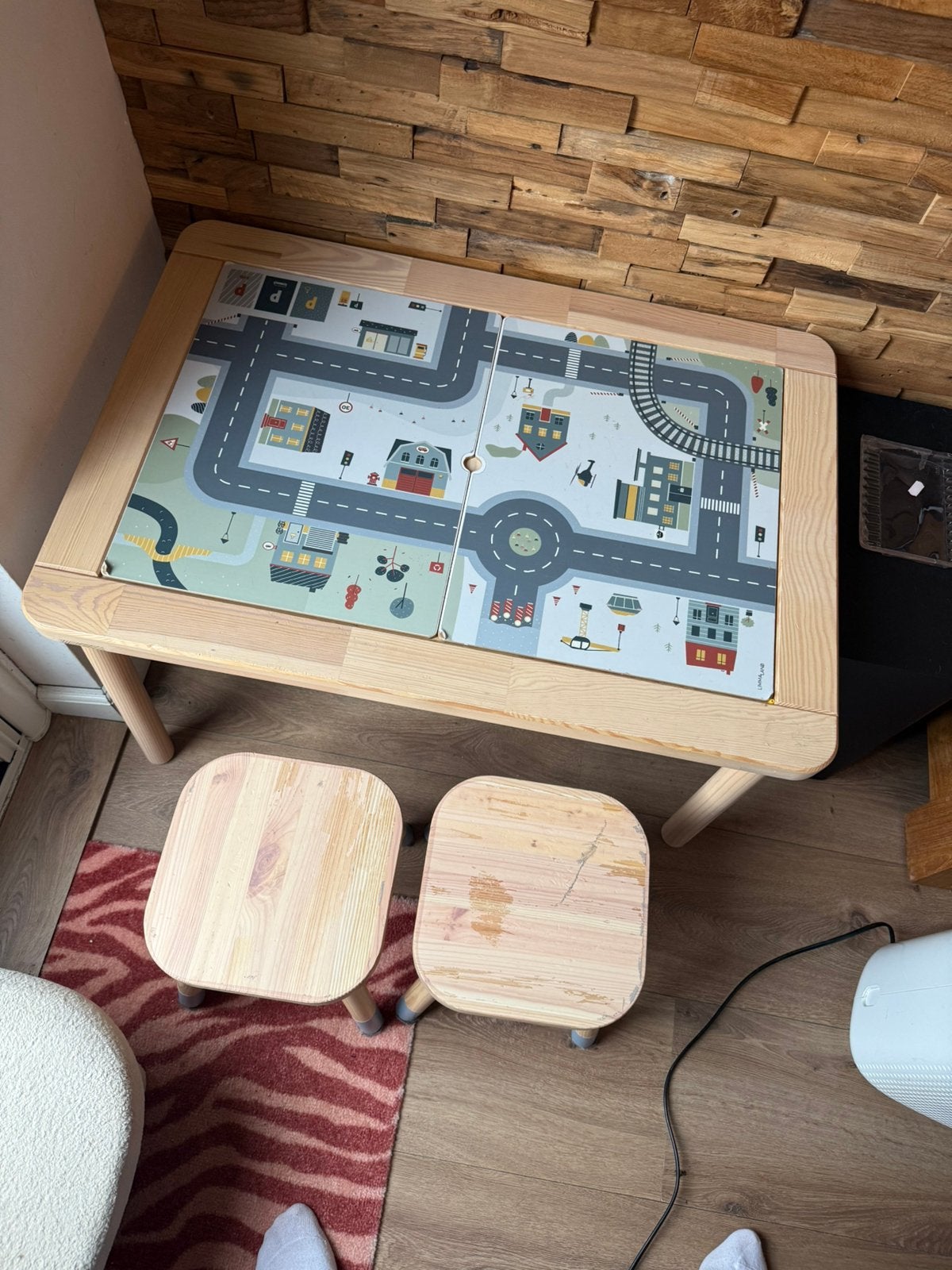 Flisat ikea speeltafel incl krukjes, Ophalen, Gebruikt, Tafel(s) en Stoel(en)