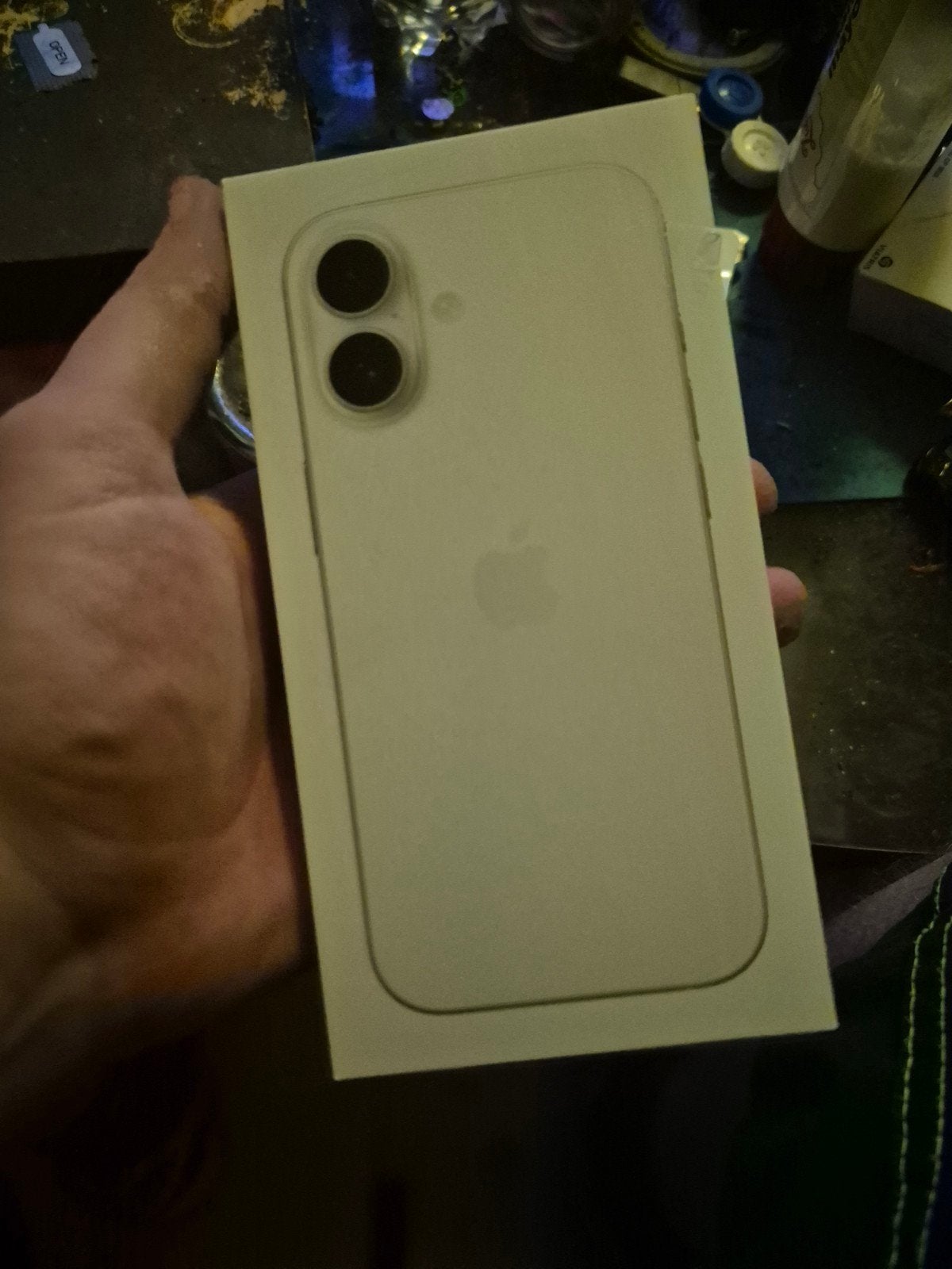 Nieuwe iPhone 17 - Ongeopend in doos winkelnieuw  verzegeld, Telecommunicatie, 256 GB, Wit, Nieuw, Ophalen of Verzenden