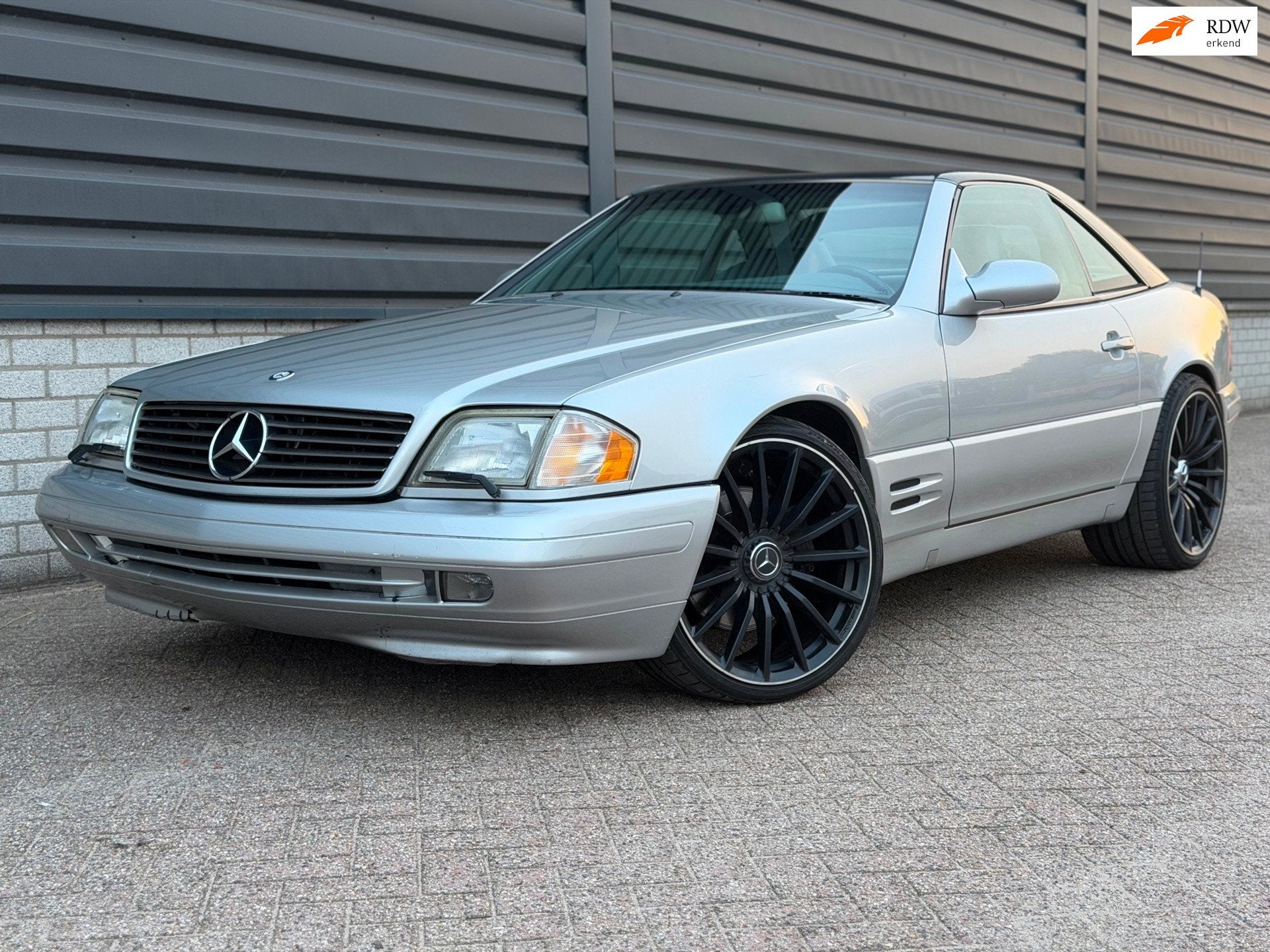 Mercedes-Benz SL500 V8 Automaat | hardtop | 20inch, Auto's, Automaat, Cabriolet, 320 pk, Leder