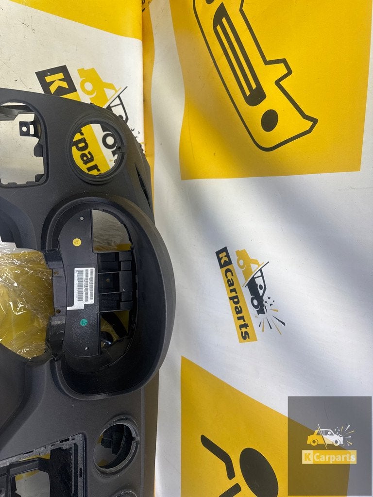 Seat Ibiza 6J Dashboard set compleet, Gebruikt, Autovia A-2, Km 585 585
08760  Martorell, ES, Ophalen of Verzenden, SEAT S.A.
