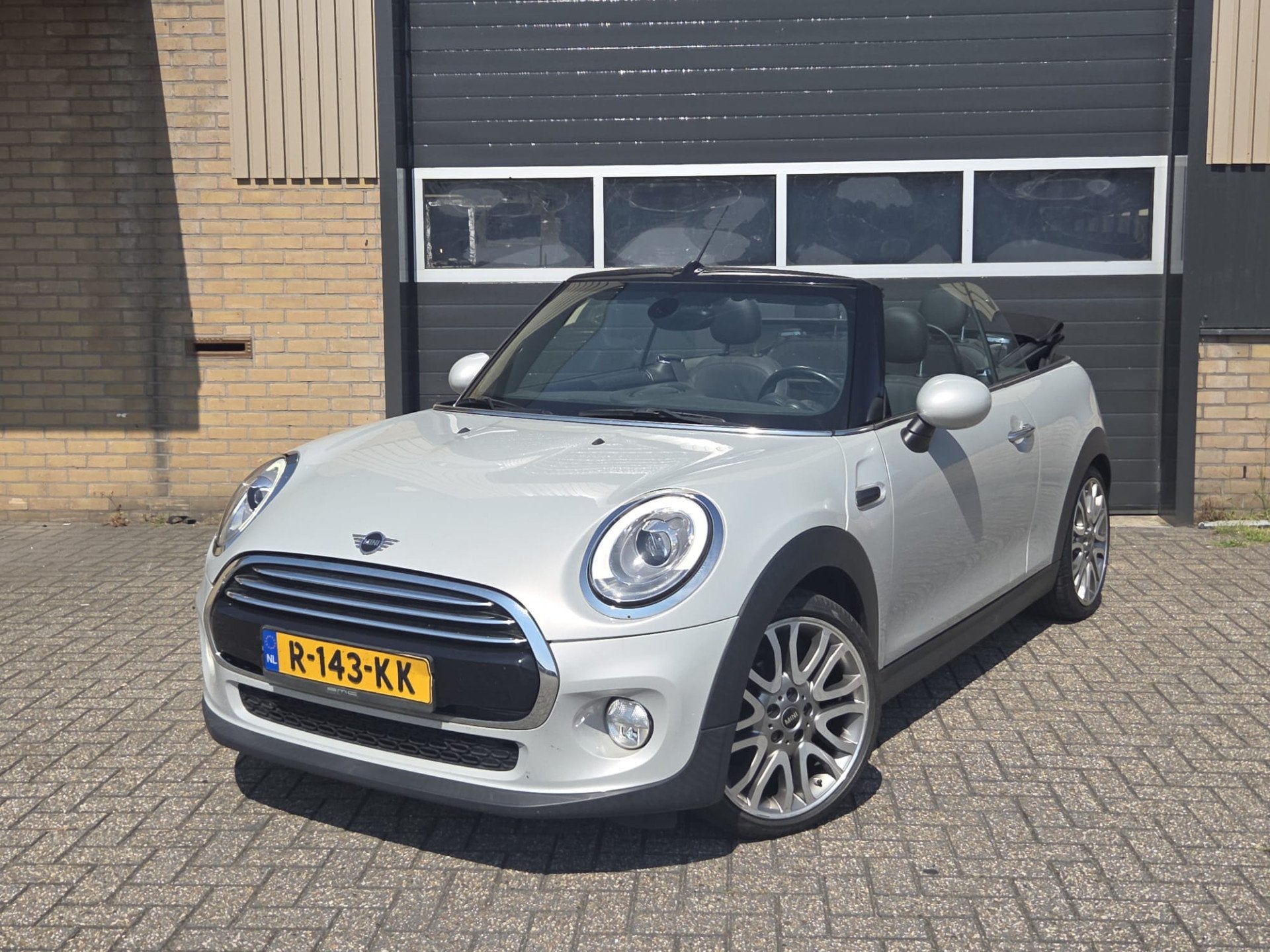 MINI Cabrio 1.2 One Chili (bj 2016), Voorwielaandrijving, Gebruikt, Euro 6, Cabriolet