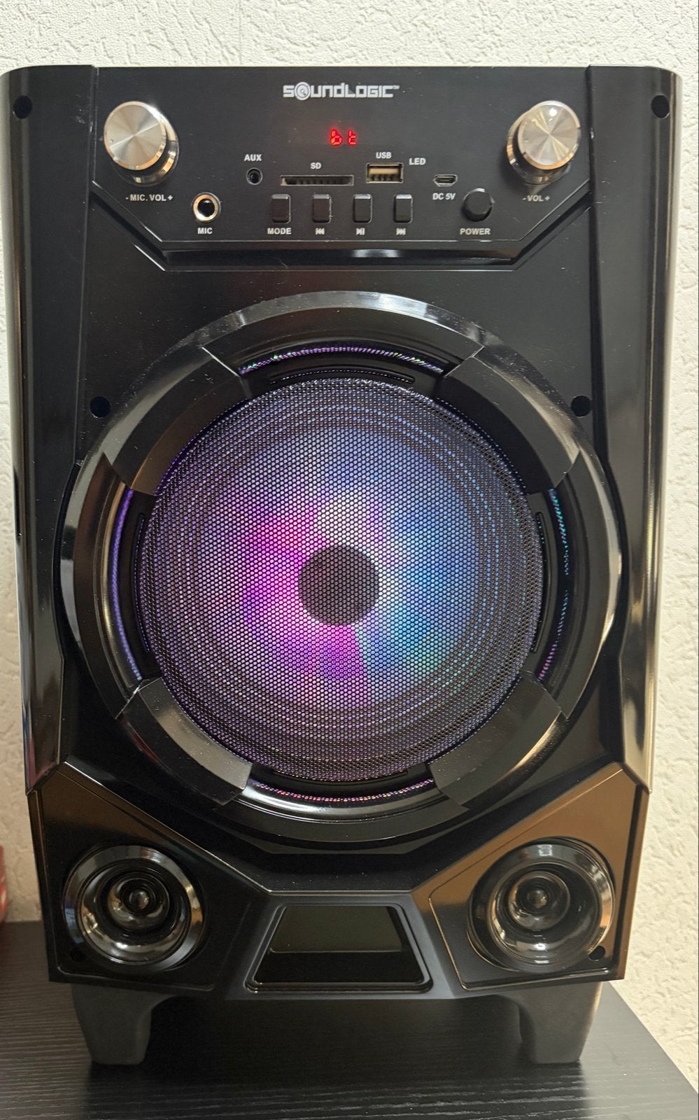 Soundlogic Tailgate LED Partyspeaker met Bluetooth & Karaoke, Party speaker, Zo goed als nieuw, AUX-ingang, Ophalen