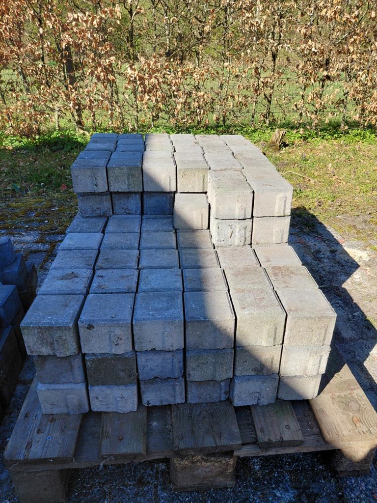 Gebruikte straatstenen voor tuin of oprit, Tuin en Terras, Tegels en Klinkers, Ophalen, Gebruikt, Klinkers, Minder dan 5 m²