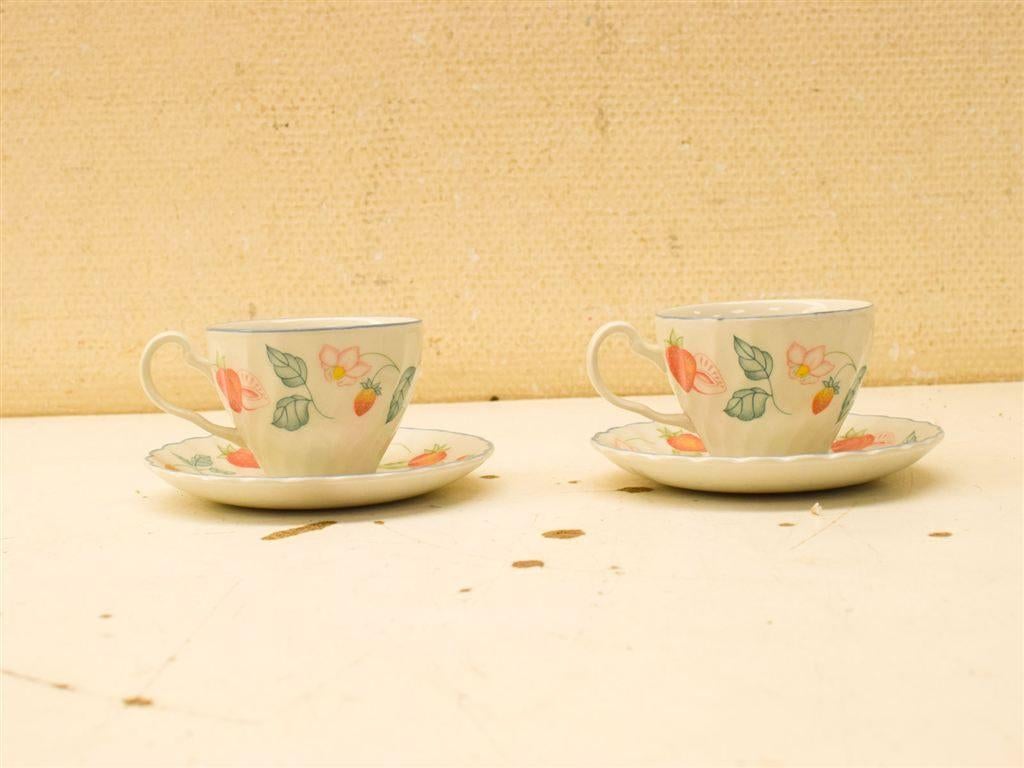 4 delig Johnson Brothers kop en schotels 51641, Gebruikt, Ophalen of Verzenden, Bord(en), Wedgwood