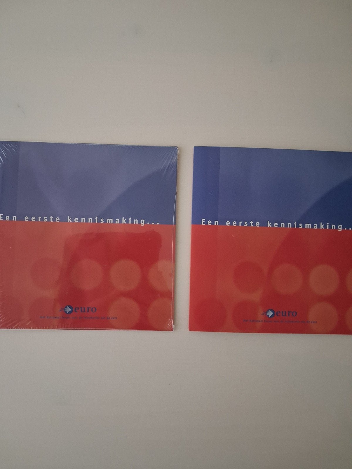 2 x Introductieset eerste Euro, Ophalen, Koningin Beatrix, Euro's