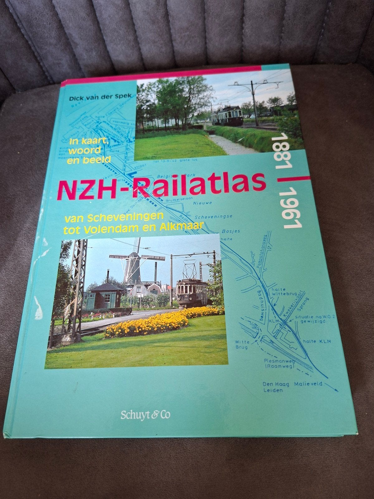 NZH-Railatlas: In kaart, woord en beeld 1881-1961, Boeken, Atlassen en Landkaarten, Zo goed als nieuw, Overige atlassen, Nederland