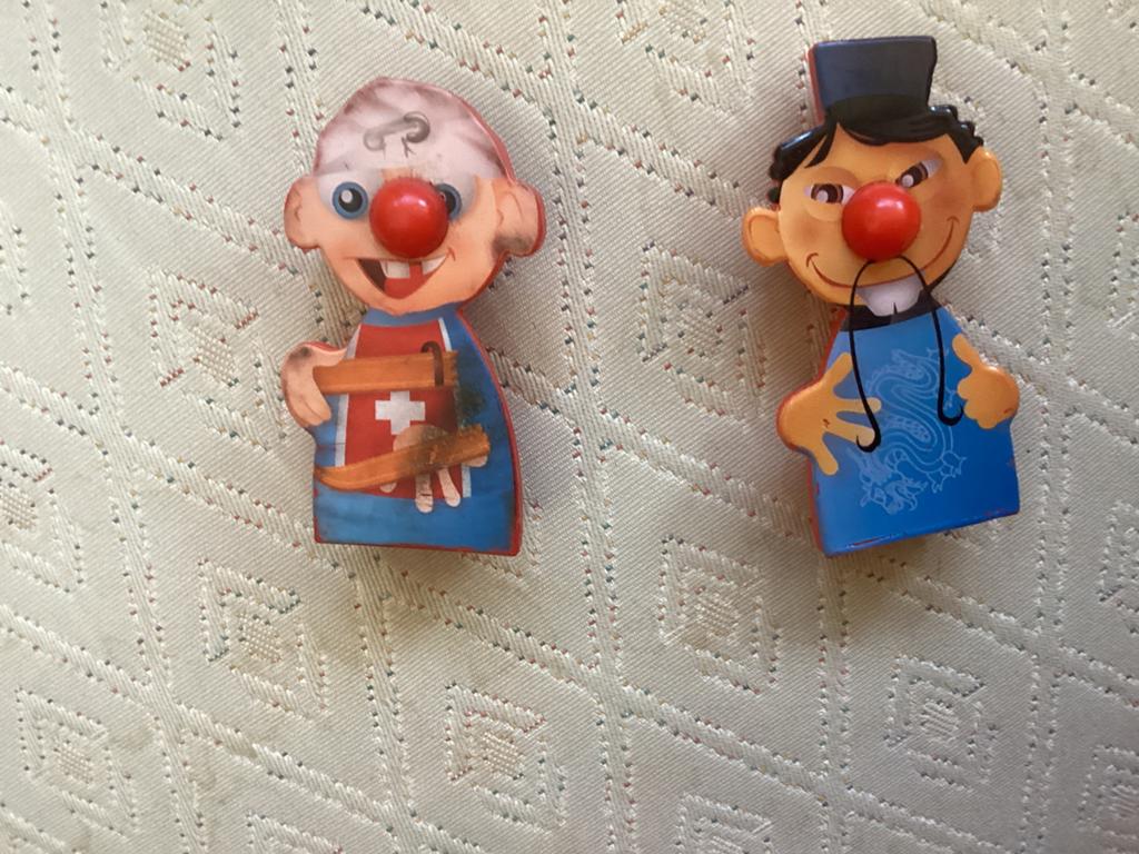 Efteling Vingerpopje twee stuks, Verzamelen, Ophalen of Verzenden, Zo goed als nieuw, Button of Speldje
