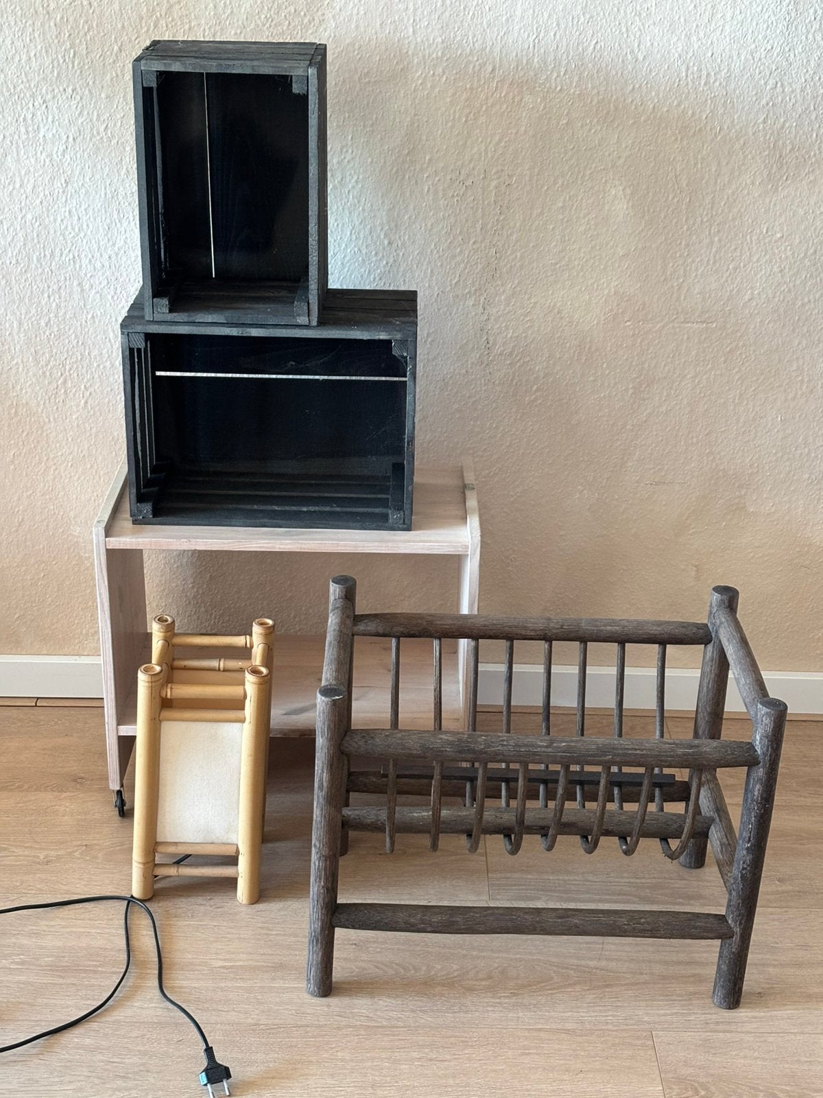 Kastje - lectuurbak - kistjes - bedlamp, Ophalen