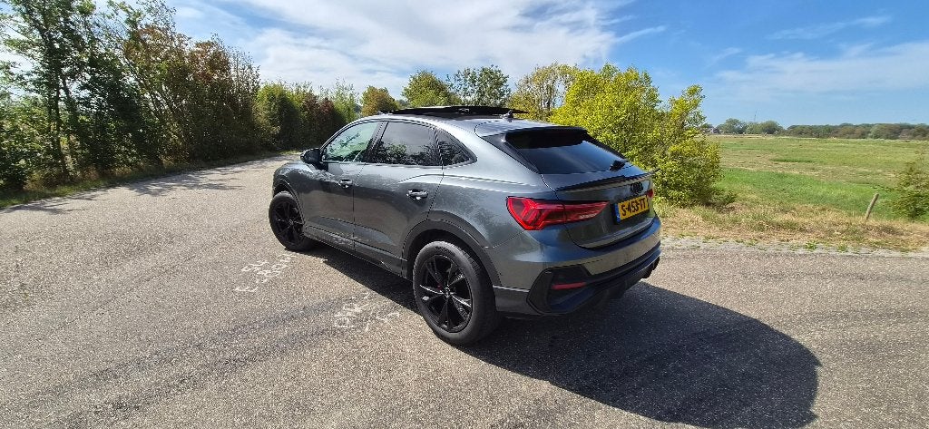 Audi Q3 Sportback 35 Tfsi S-Line, 150pk S Tronic 2021 Grijs, Auto's, Audi, Zwart, 4 cilinders, 1505 kg, Leder