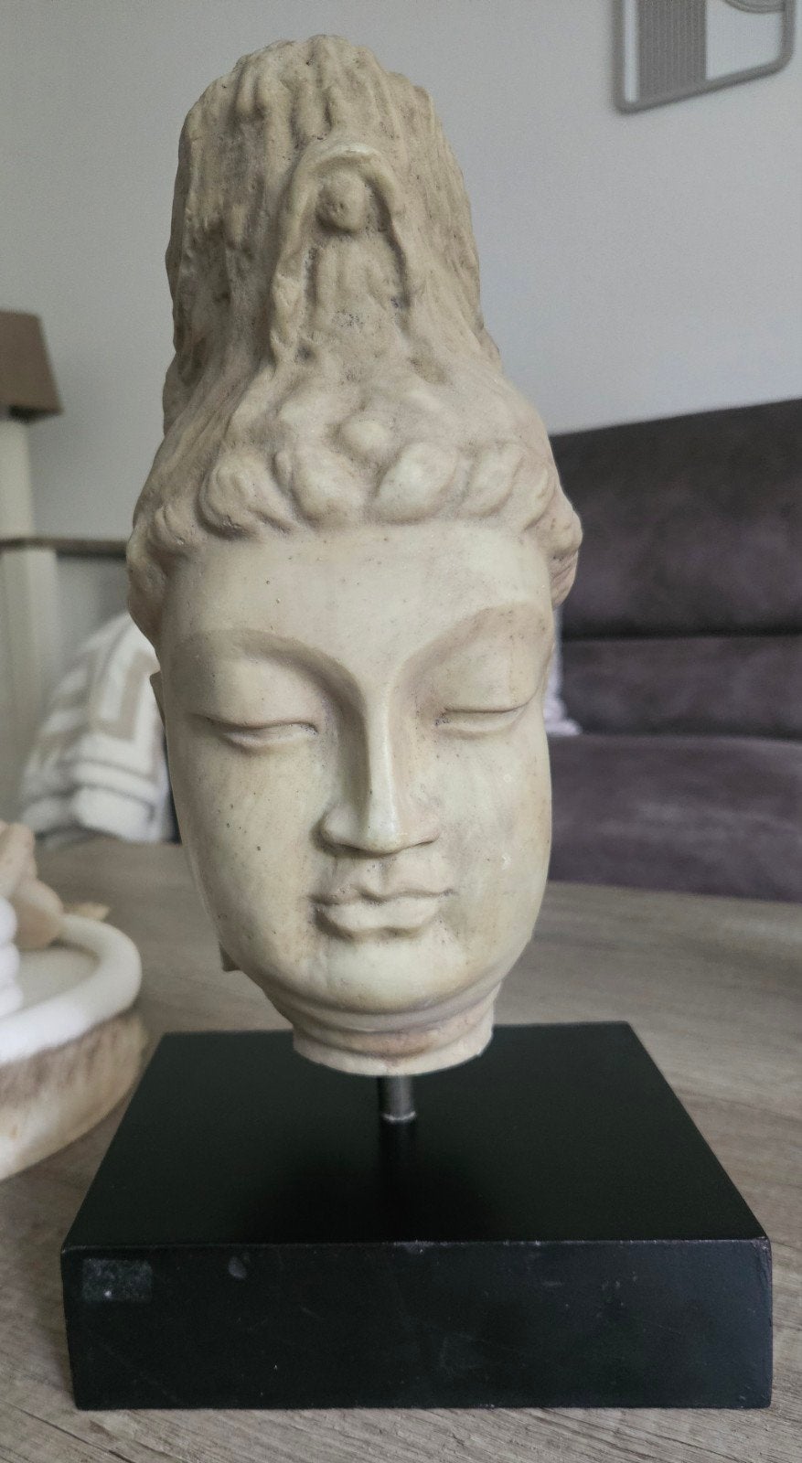 Zwaar Guanyin Kwan Yin hoofd op voet Japandi  Zen decoratie, Ophalen