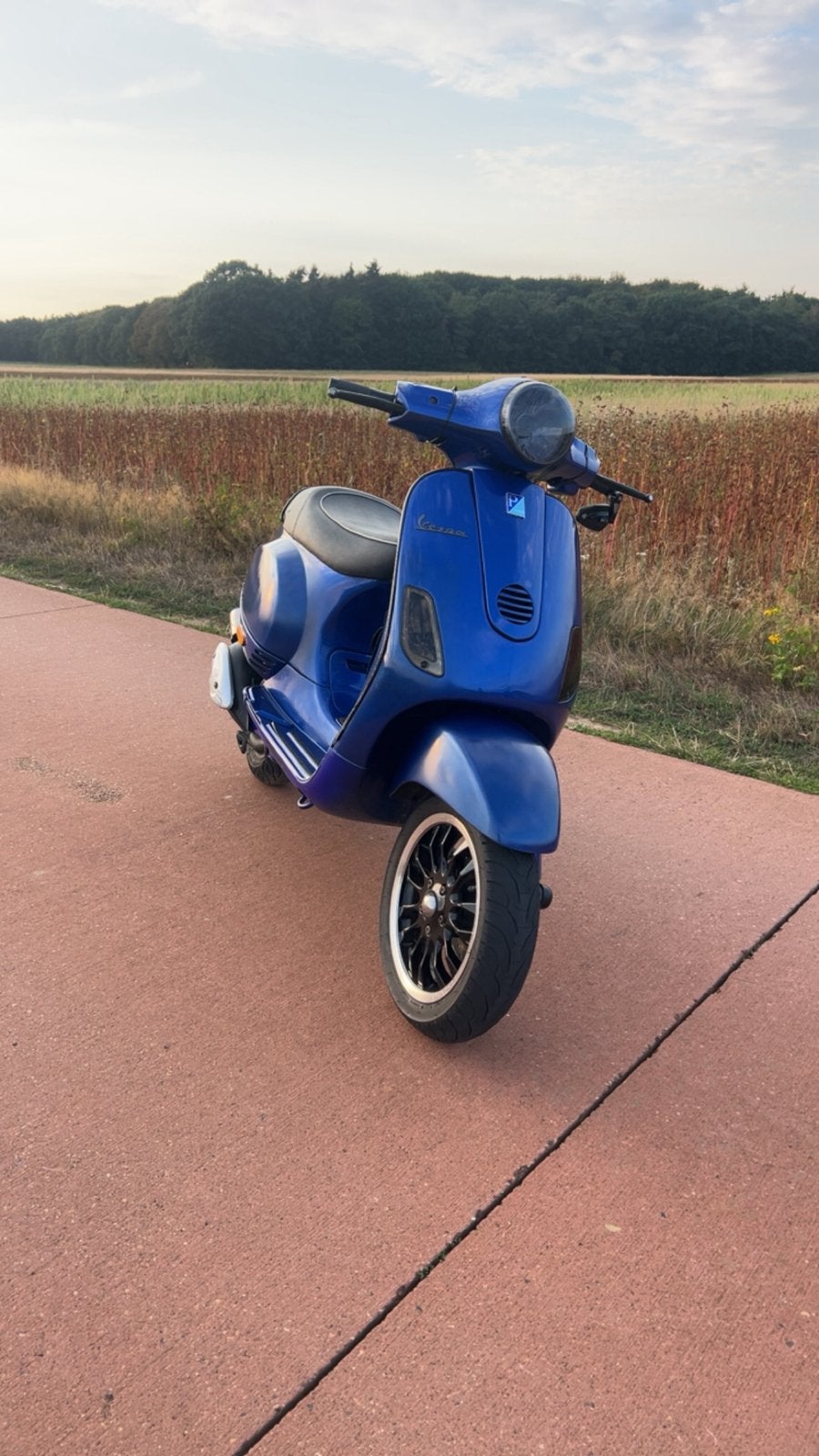 Vespa lx70cc, Ophalen, Zo goed als nieuw, Benzine, Vespa LX