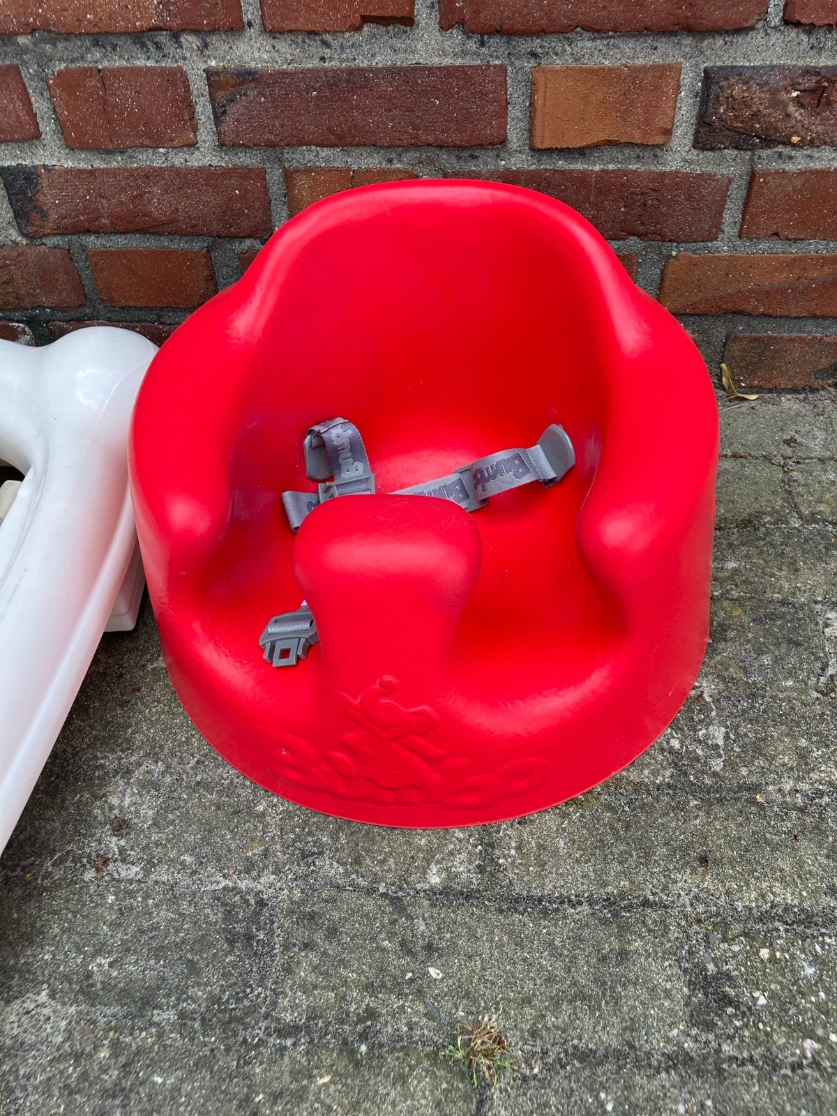 Rode Bumbo Babyzitje met Gordel, Ophalen, Gebruikt, Overige typen, Gordel(s)