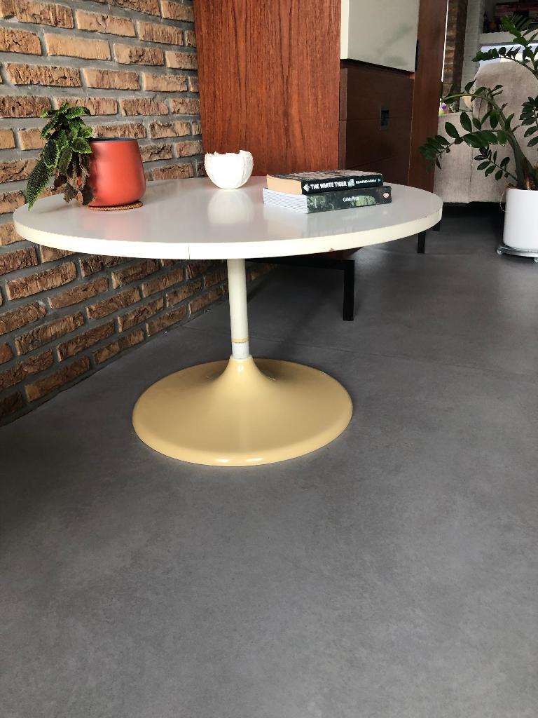 Vintage midcentury rond bijzettafeltje salontafel, Huis en Inrichting, Tafels | Bijzettafels, Minder dan 55 cm, Gebruikt, Rond