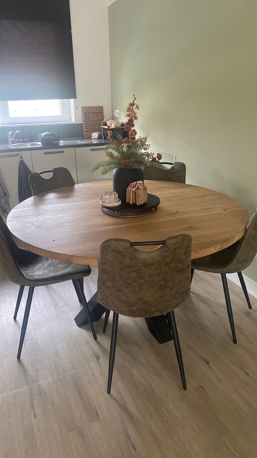 Ronde massief eiken eettafel, Huis en Inrichting, Tafels | Eettafels, Ophalen, Zo goed als nieuw, Rond, 100 tot 150 cm